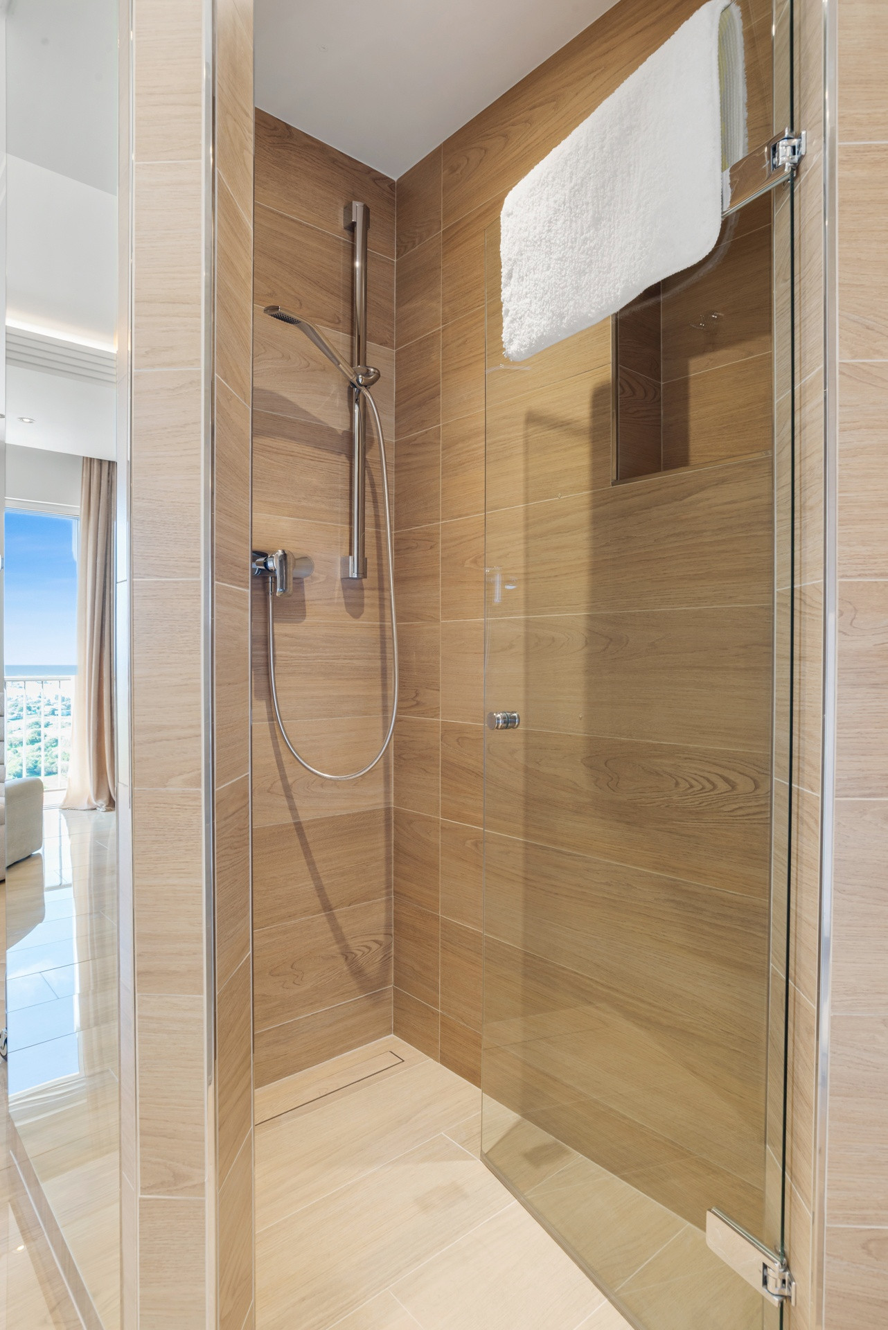  Image of Duplex Penthouse - 4 Bedrooms - 3 Bathrooms for sale in Malaga-Benahavis-Spain, Image 23