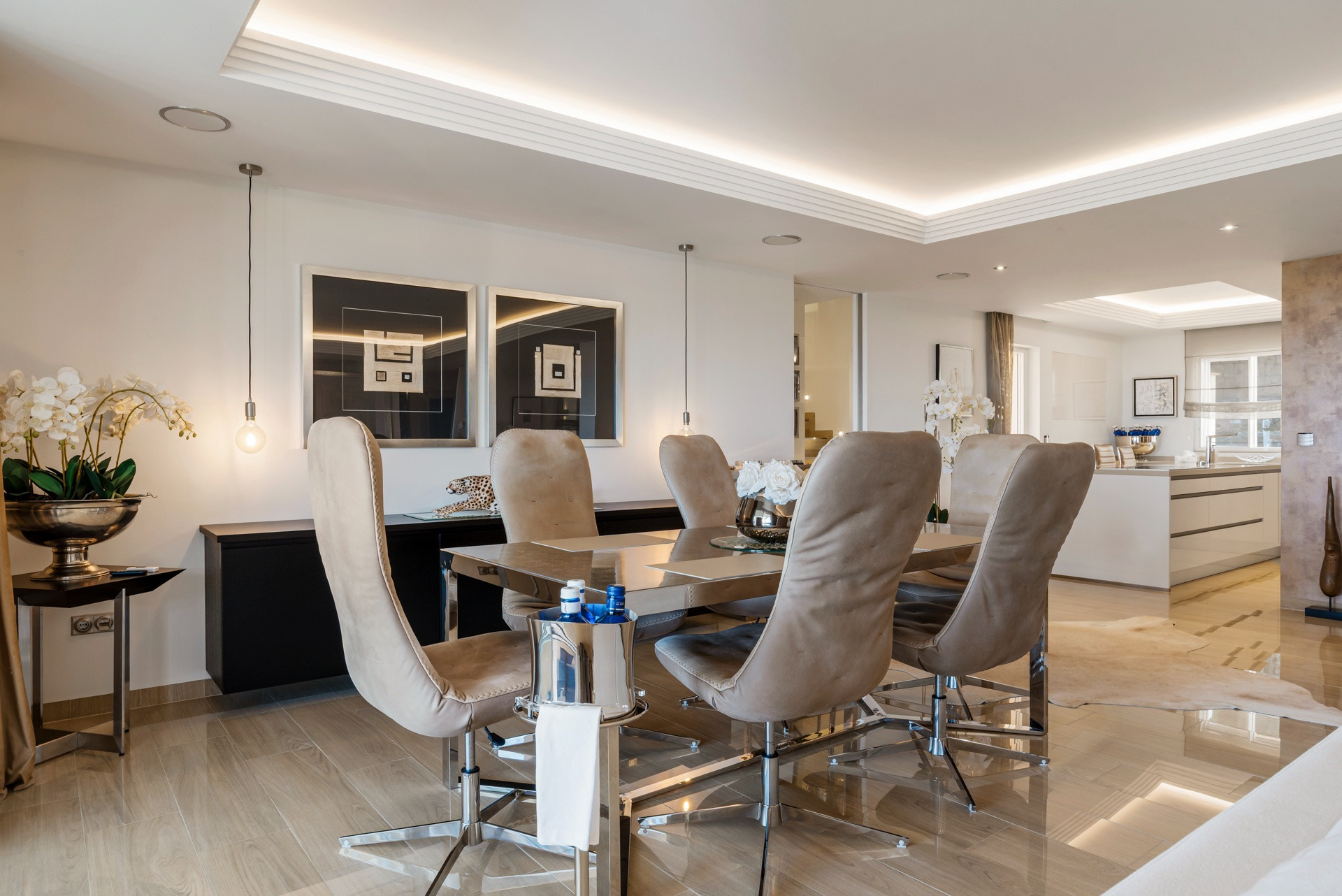  Image of Duplex Penthouse - 4 Bedrooms - 3 Bathrooms for sale in Malaga-Benahavis-Spain, Image 8