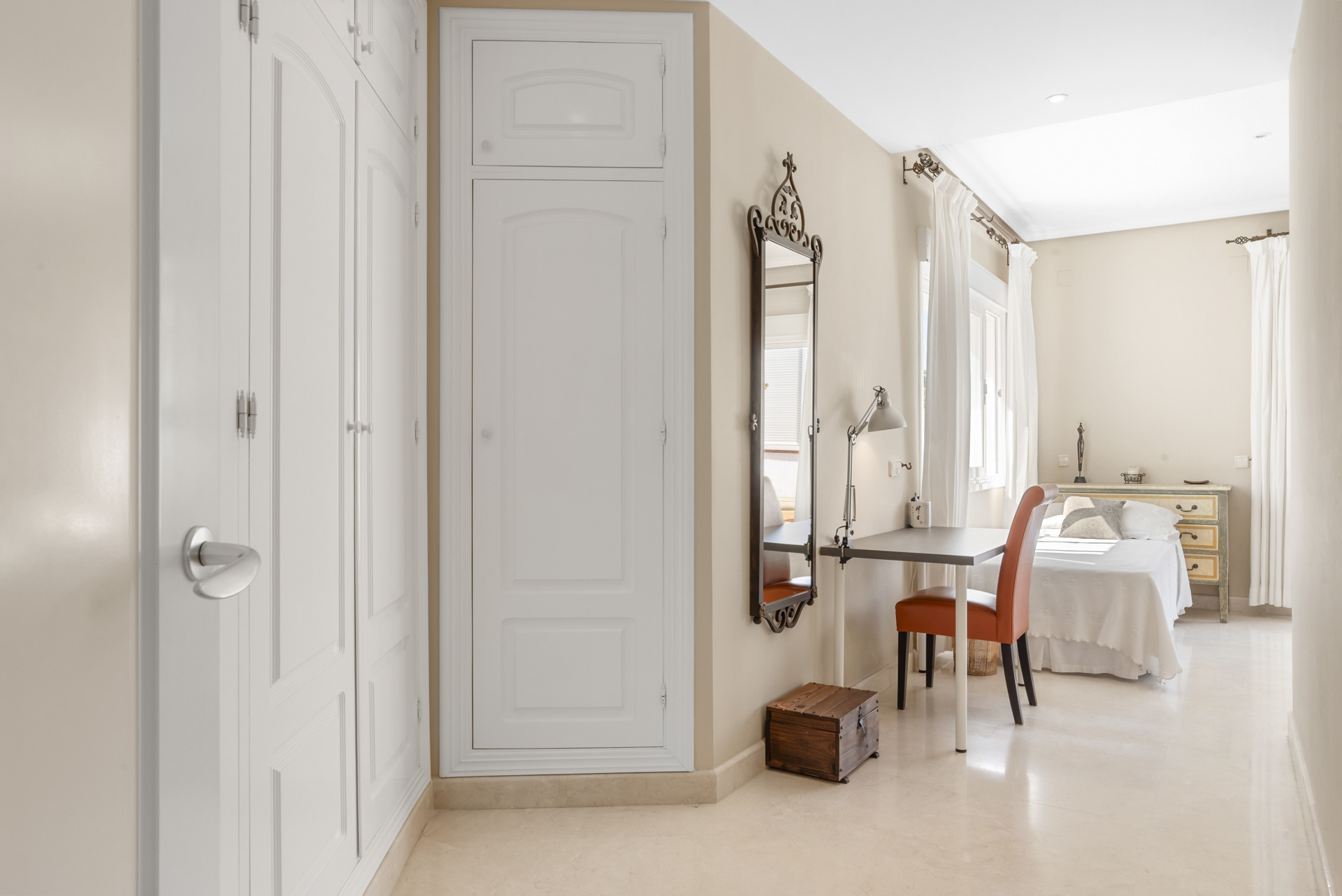  Image of Villa - 6 Bedrooms - 6 Bathrooms for sale in Malaga-Benahavis-Spain, Image 29