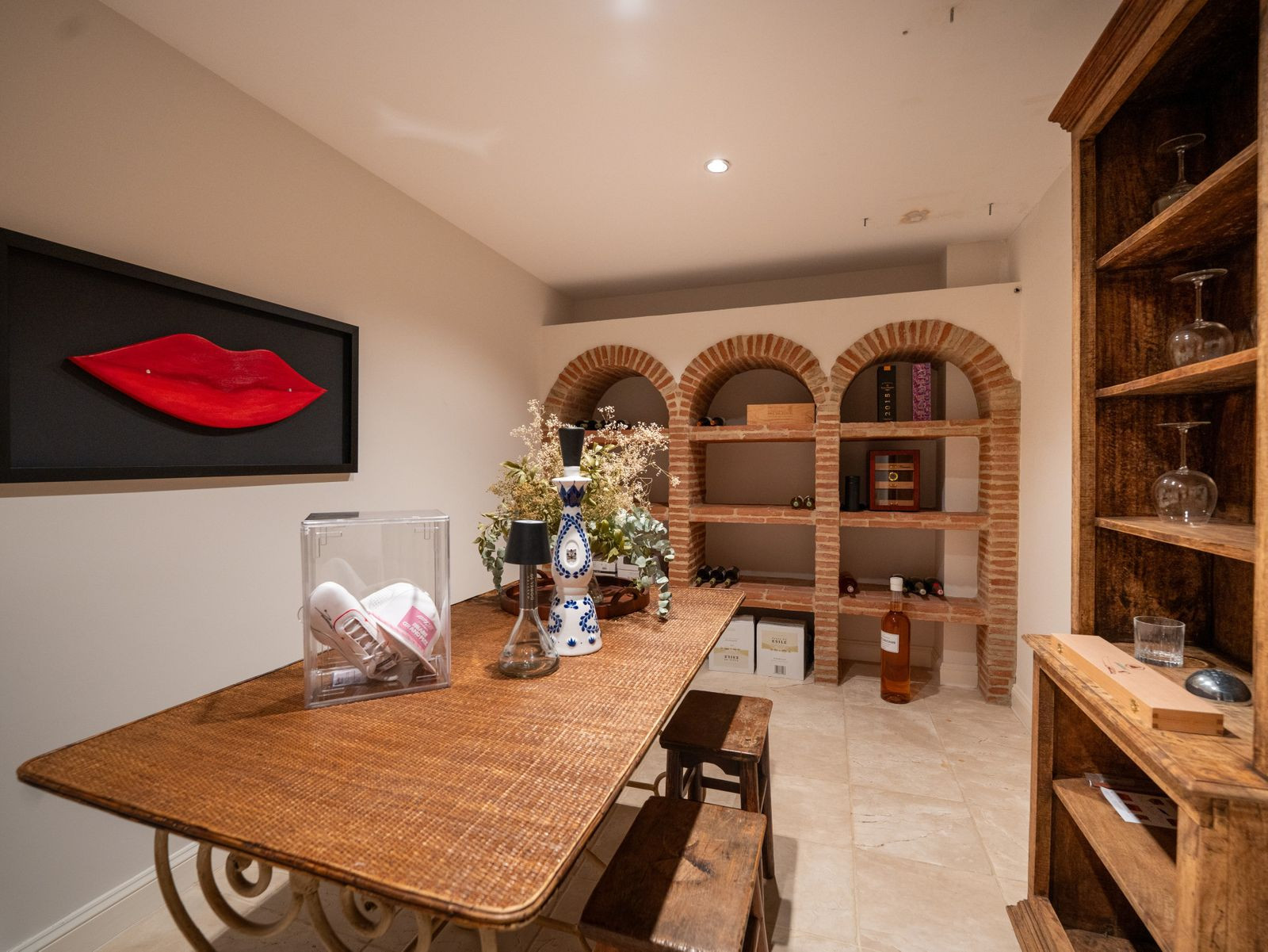  Image of Villa - 5 Bedrooms - 5 Bathrooms for sale in Malaga-Benahavis-Spain, Image 35