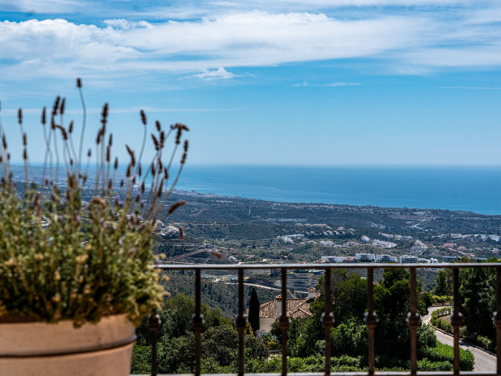  Image of Villa - 5 Bedrooms - 5 Bathrooms for sale in Malaga-Benahavis-Spain, Image 54