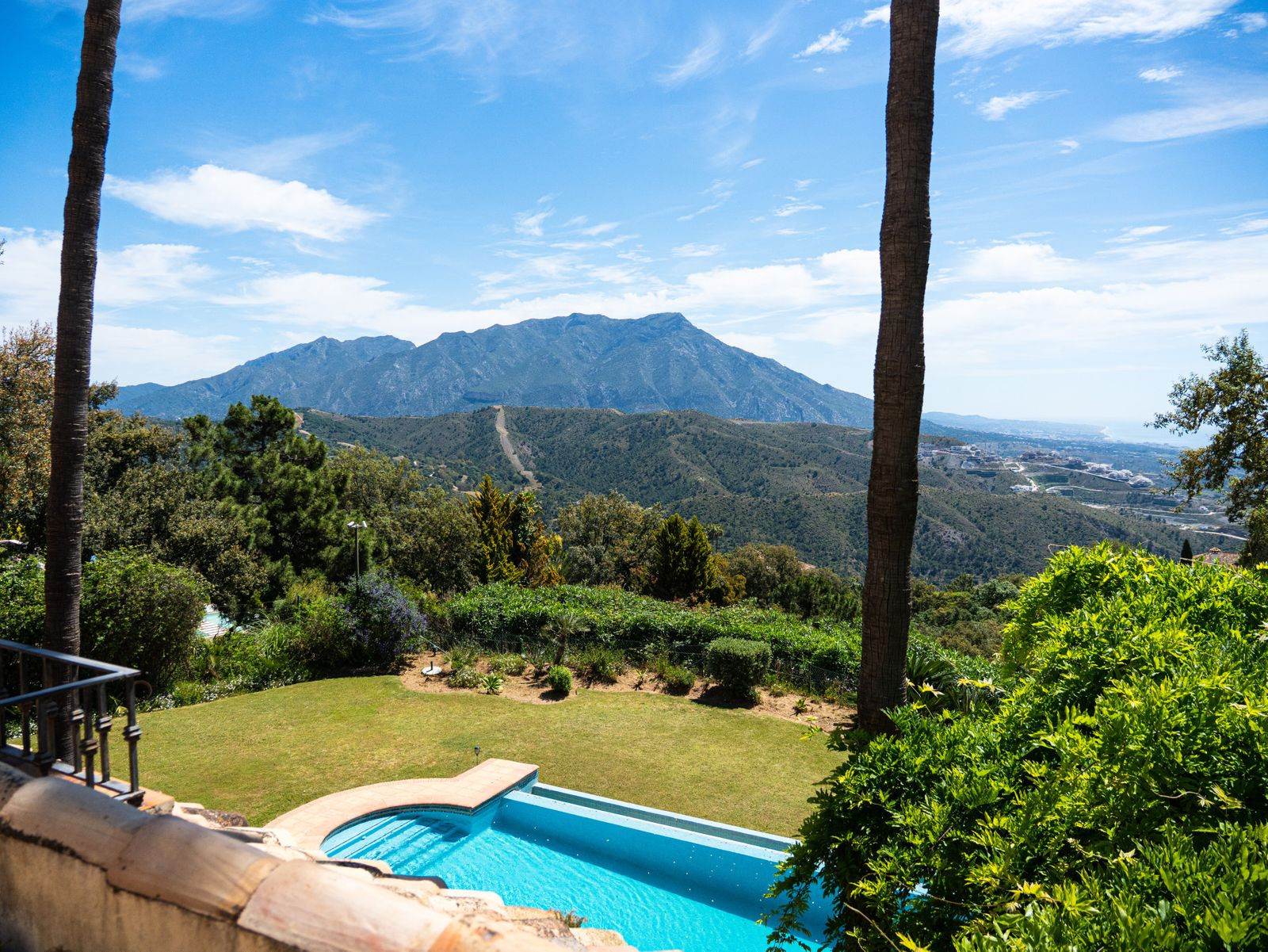  Image of Villa - 5 Bedrooms - 5 Bathrooms for sale in Malaga-Benahavis-Spain, Image 53