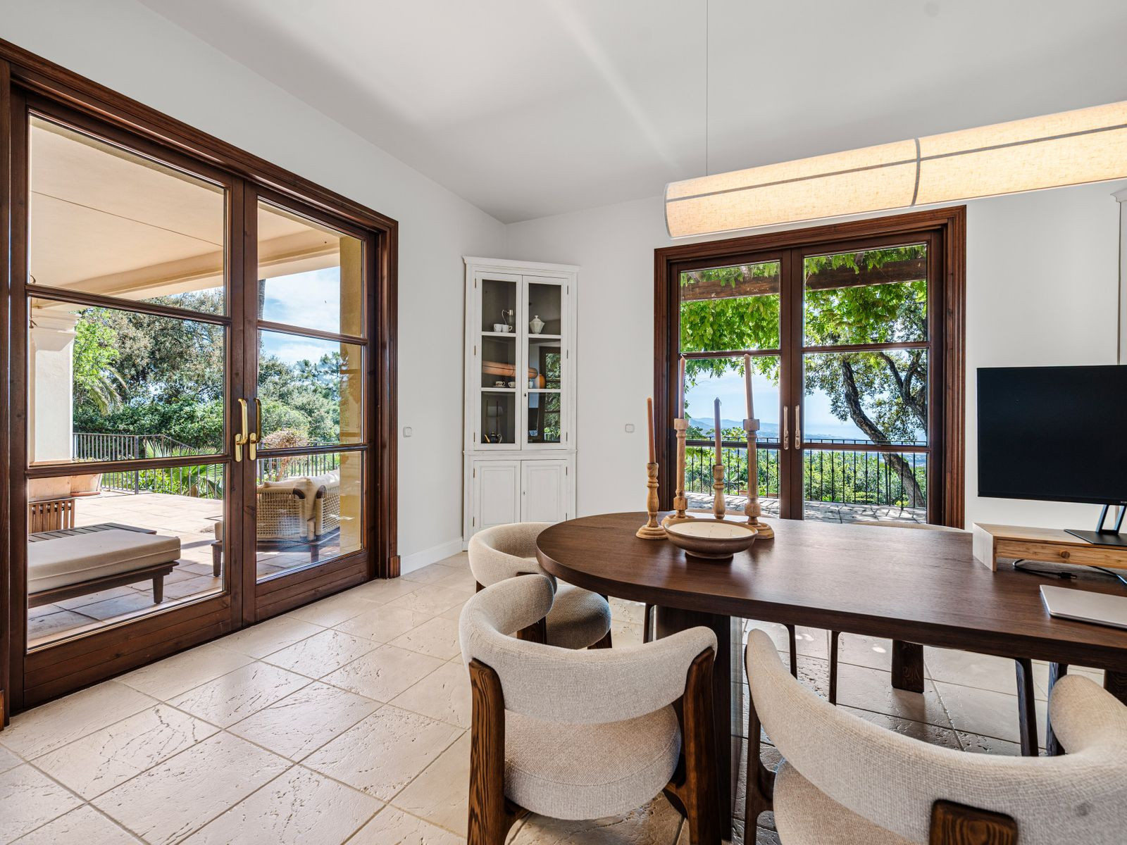  Image of Villa - 5 Bedrooms - 5 Bathrooms for sale in Malaga-Benahavis-Spain, Image 12