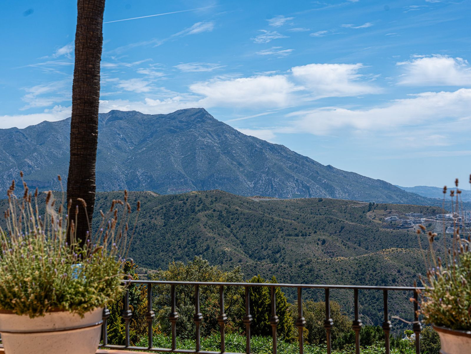  Image of Villa - 5 Bedrooms - 5 Bathrooms for sale in Malaga-Benahavis-Spain, Image 55