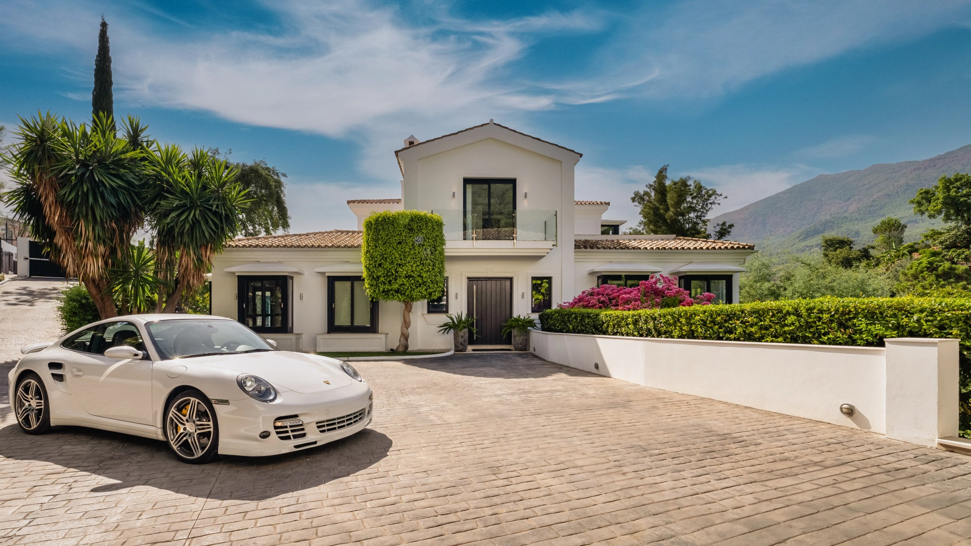 Image of Villa - 6 Bedrooms - 6 Bathrooms for Sale in Malaga-Benahavis-Spain, Image 3