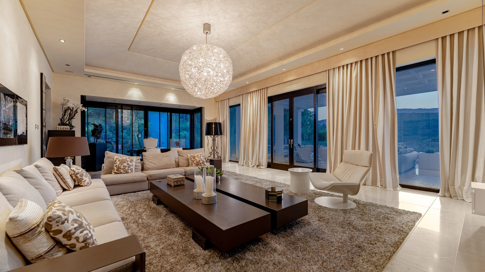  Image of Villa - 6 Bedrooms - 6 Bathrooms for sale in Malaga-Benahavis-Spain, Image 14