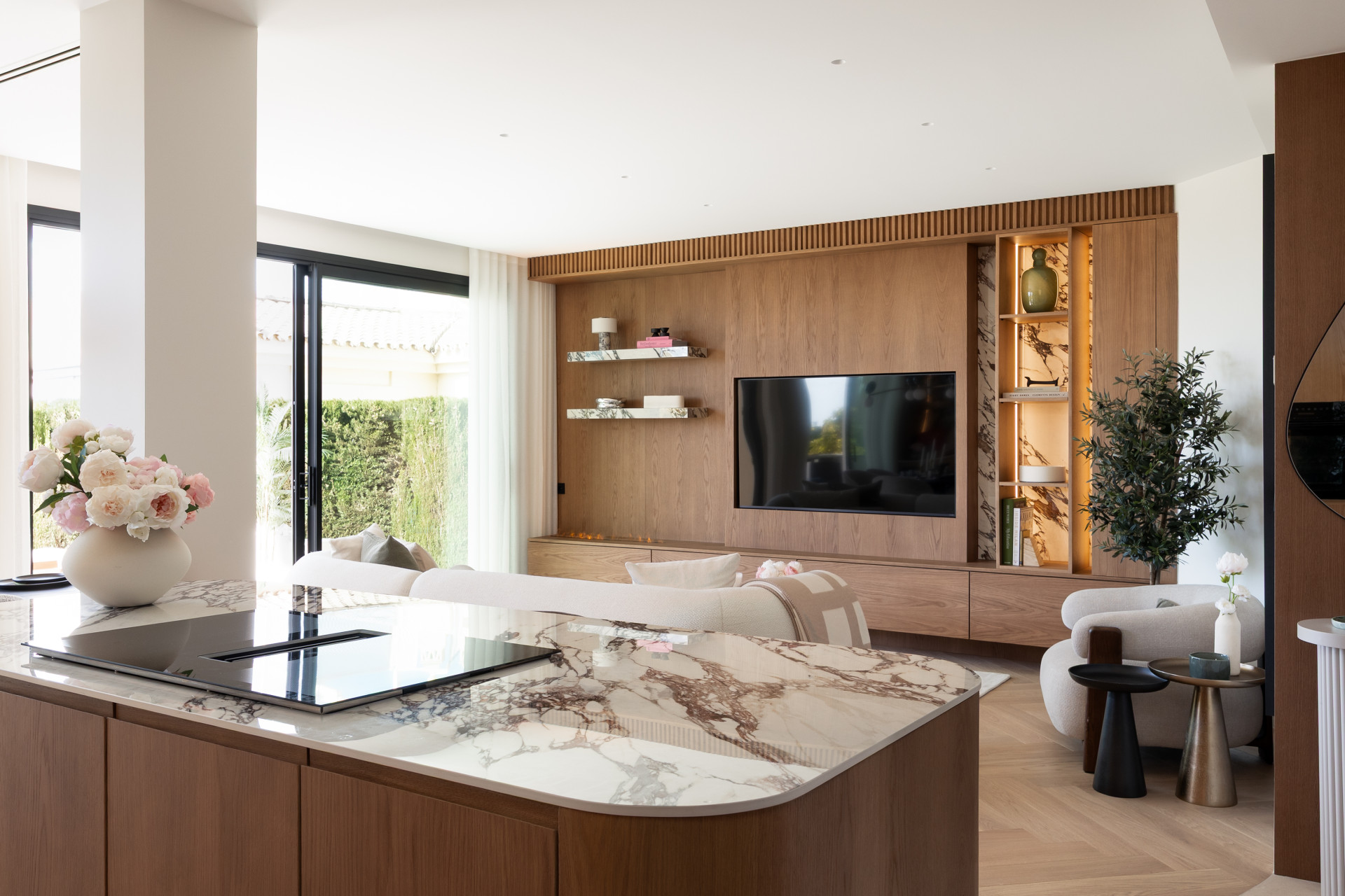 Image of Town House - 4 Bedrooms - 3 Bathrooms for sale in Malaga-Benahavis-Spain, Image 6