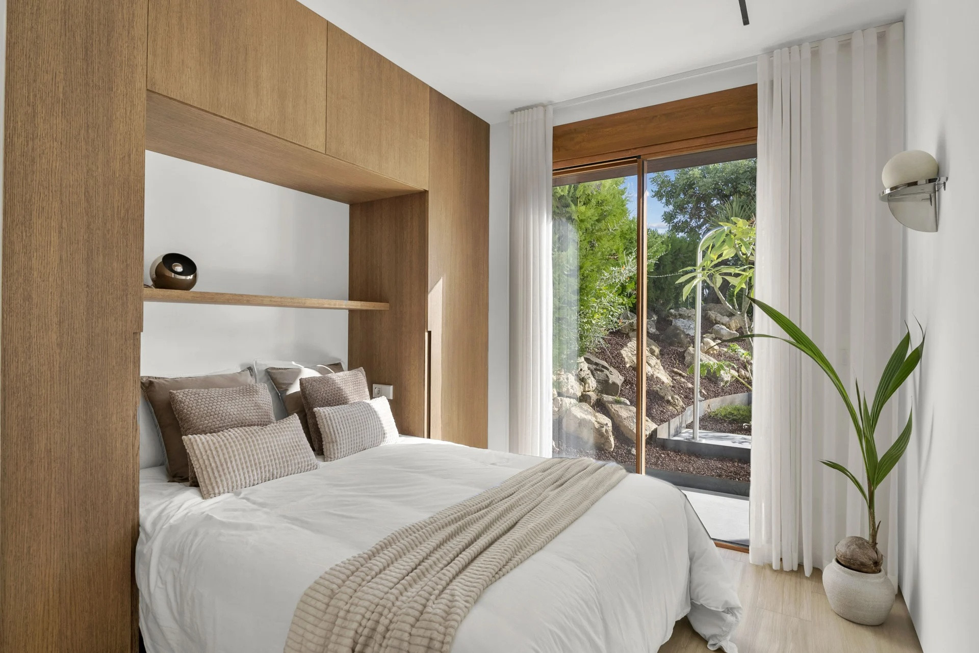  Image of Ground Floor Duplex - 4 Bedrooms - 4 Bathrooms for sale in Malaga-Marbella-Spain, Image 13