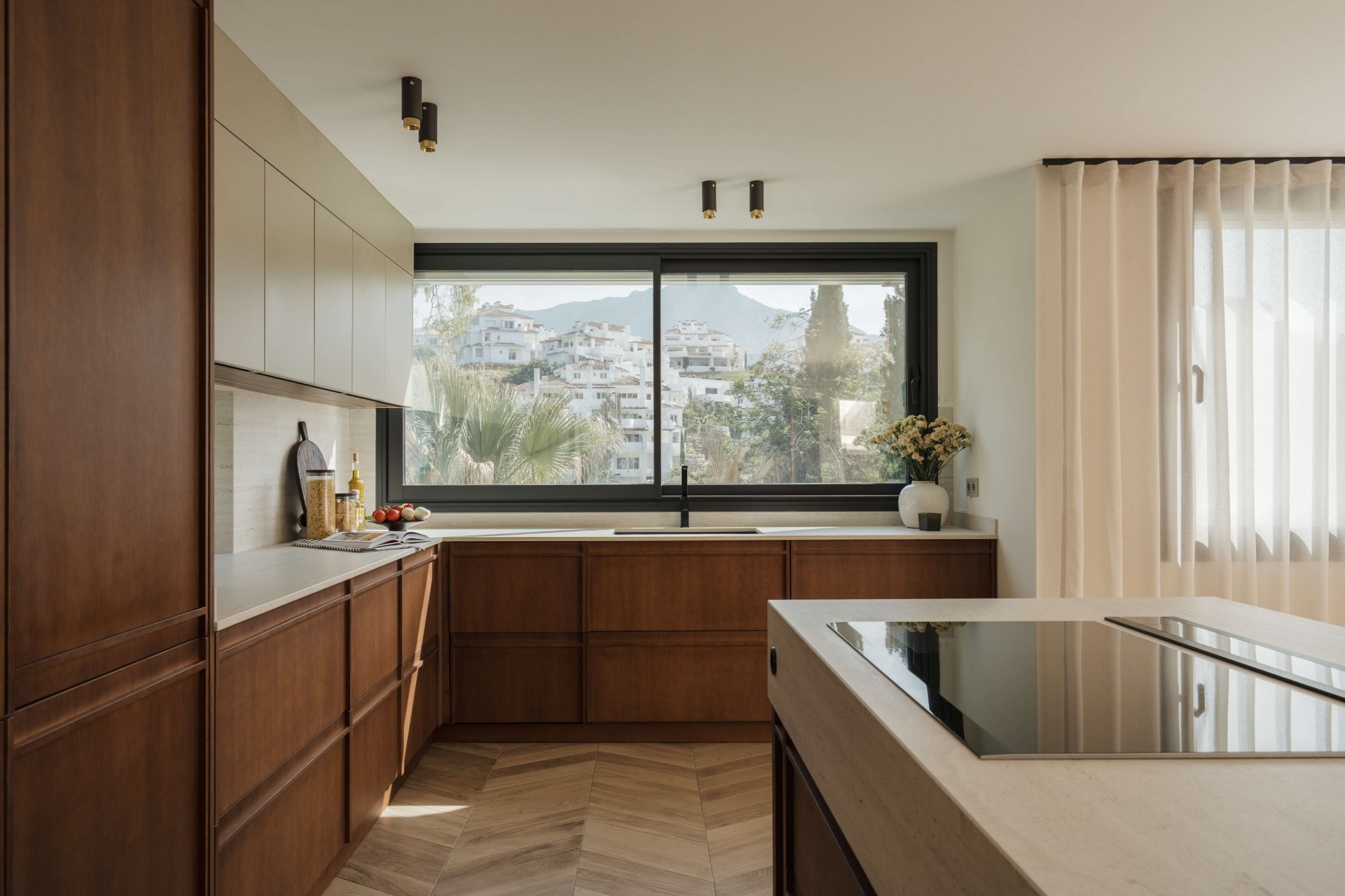  Image of Villa - 5 Bedrooms - 5 Bathrooms for sale in Malaga-Marbella-Spain, Image 6