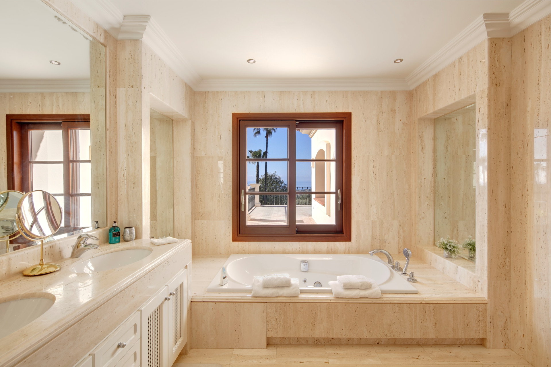  Image of Villa - 5 Bedrooms - 5 Bathrooms for sale in Malaga-Marbella-Spain, Image 21