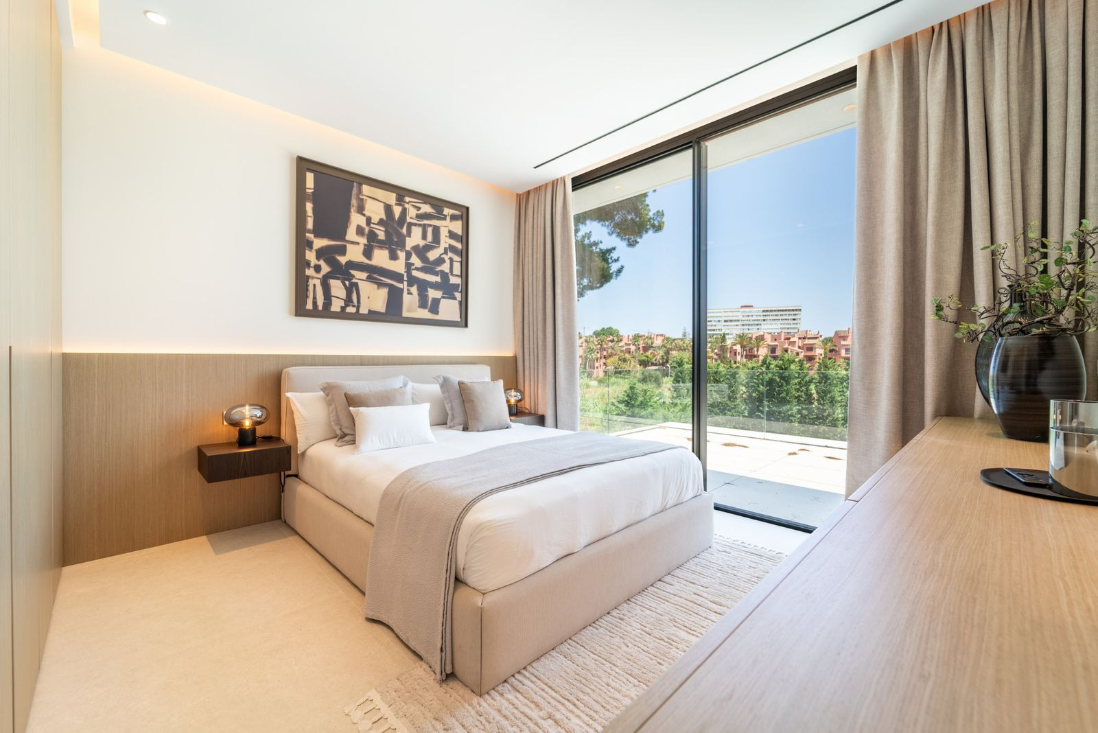  Image of Villa - 6 Bedrooms - 6 Bathrooms for sale in Malaga-Marbella-Spain, Image 9