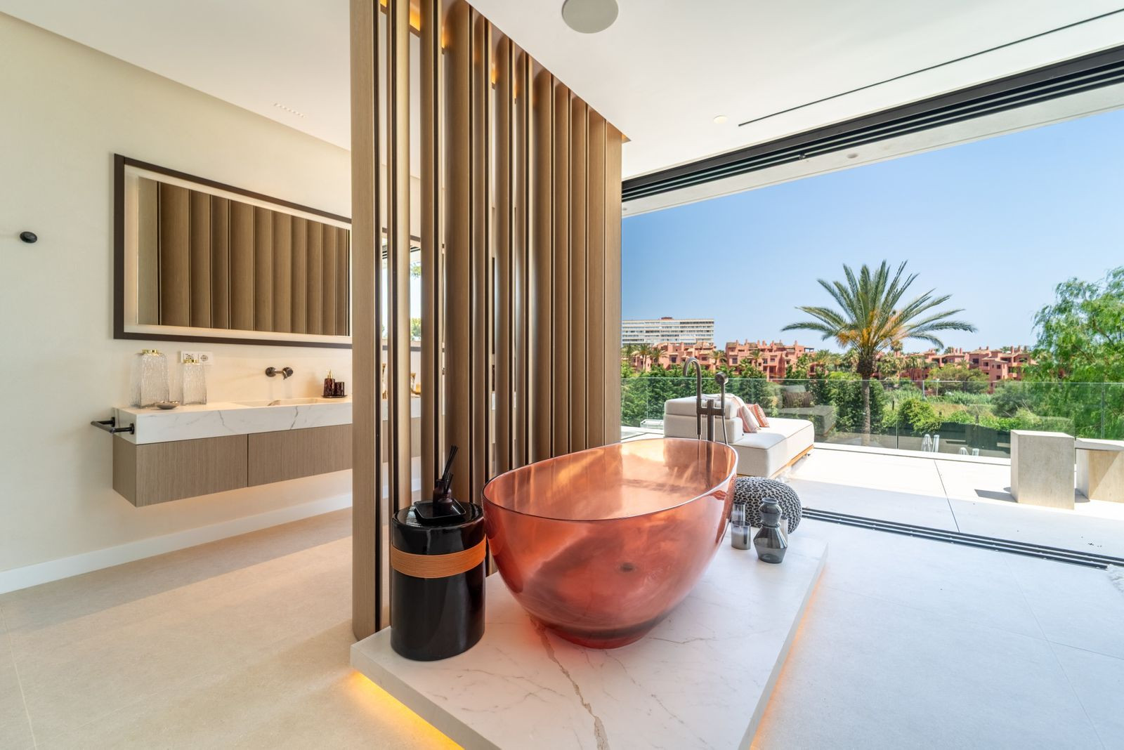  Image of Villa - 6 Bedrooms - 6 Bathrooms for sale in Malaga-Marbella-Spain, Image 18