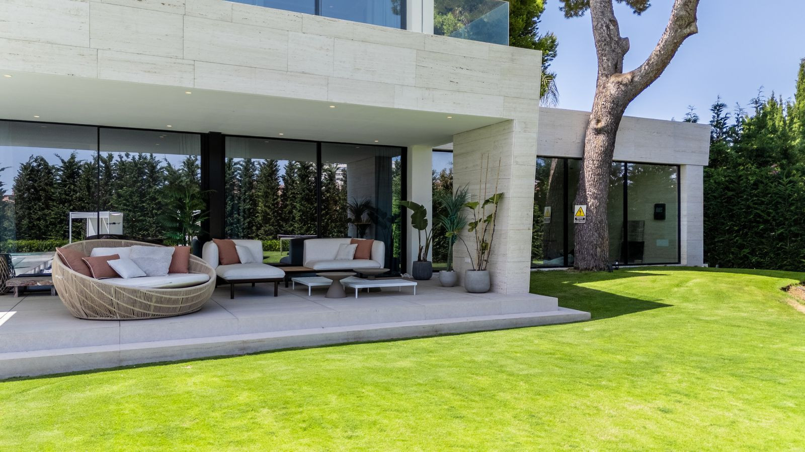  Image of Villa - 6 Bedrooms - 6 Bathrooms for sale in Malaga-Marbella-Spain, Image 22