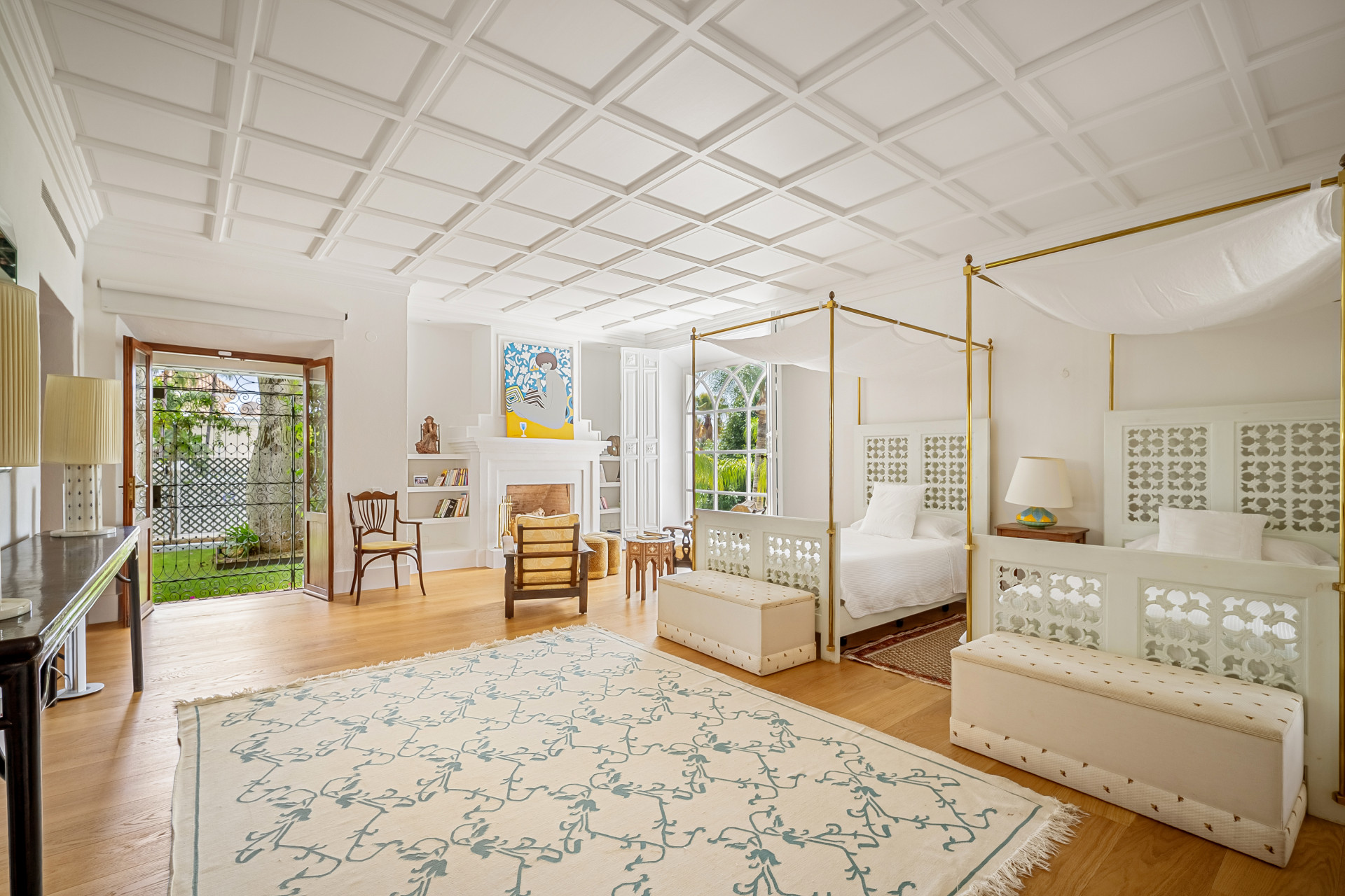  Image of Villa - 6 Bedrooms - 6 Bathrooms for sale in Malaga-Marbella-Spain, Image 22