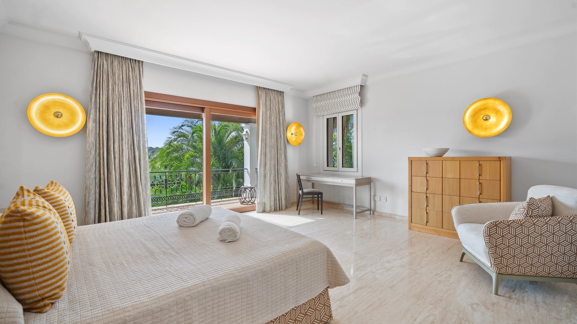  Image of Villa - 15 Bedrooms - 13 Bathrooms for sale in Malaga-Benahavis-Spain, Image 14