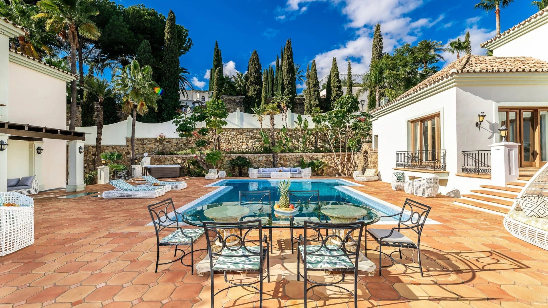  Image of Villa - 15 Bedrooms - 13 Bathrooms for sale in Malaga-Benahavis-Spain, Image 42