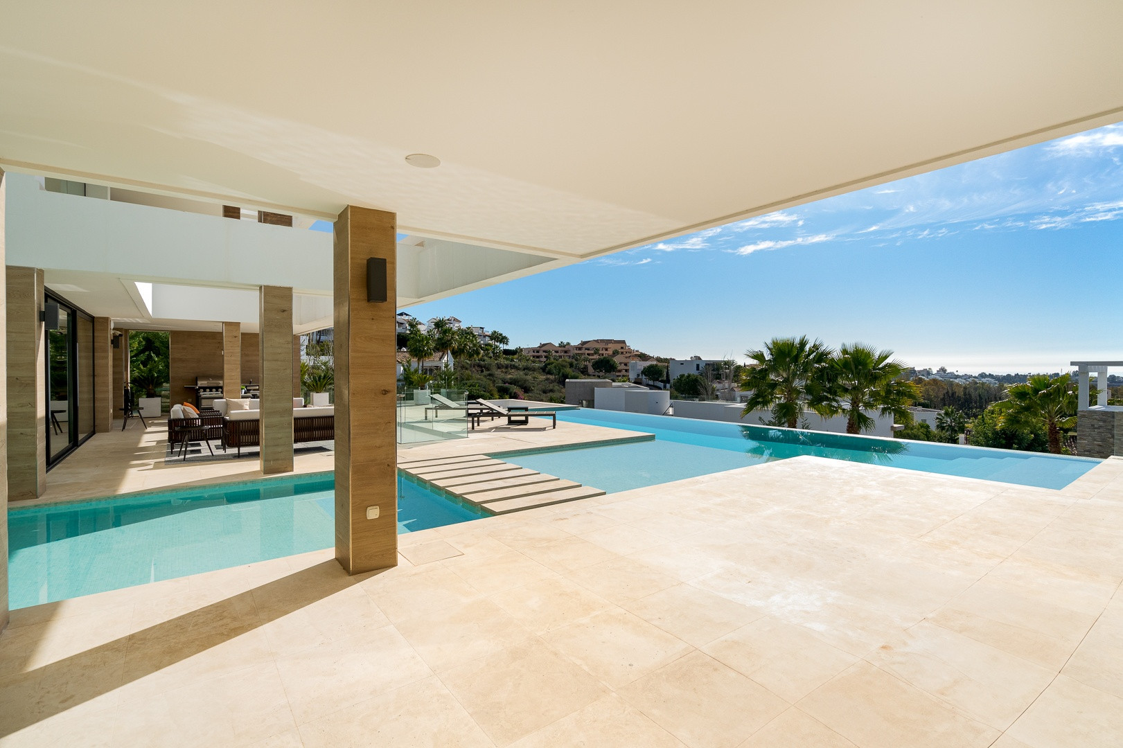  Image of Villa - 5 Bedrooms - 5 Bathrooms for sale in Malaga-Benahavis-Spain, Image 18