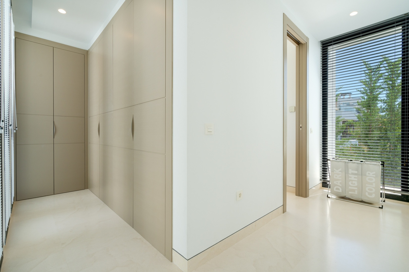  Image of Villa - 5 Bedrooms - 5 Bathrooms for sale in Malaga-Benahavis-Spain, Image 31