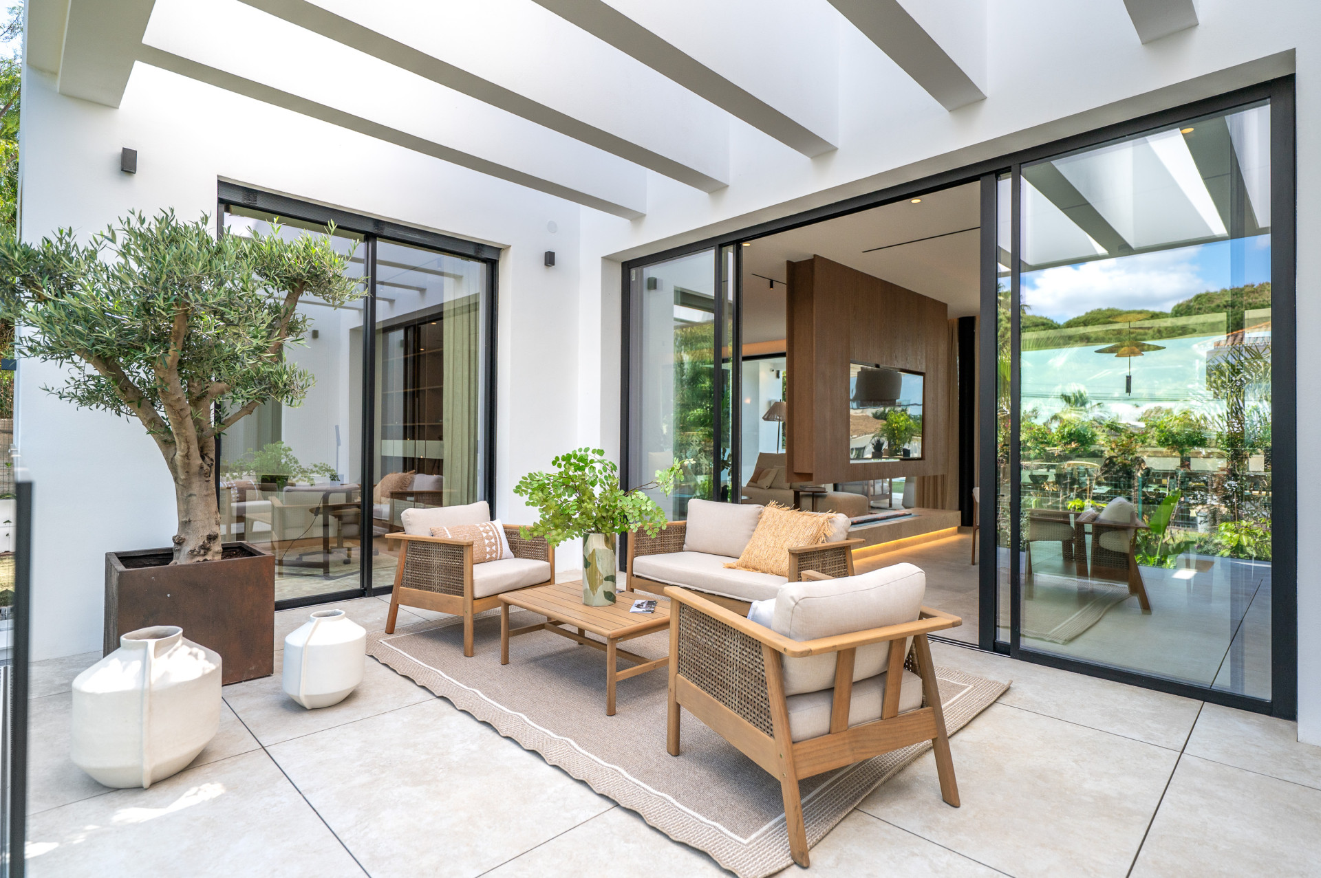  Image of Villa - 6 Bedrooms - 8 Bathrooms for sale in Malaga-Marbella-Spain, Image 55