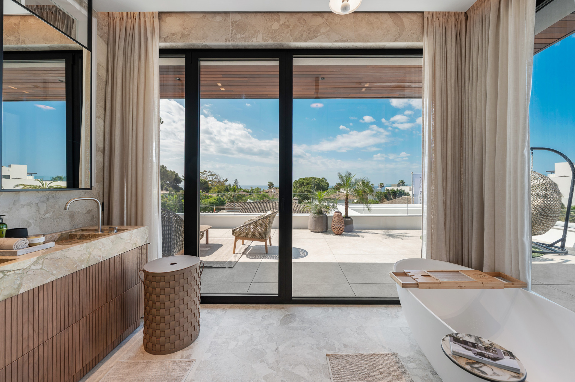  Image of Villa - 6 Bedrooms - 8 Bathrooms for sale in Malaga-Marbella-Spain, Image 19