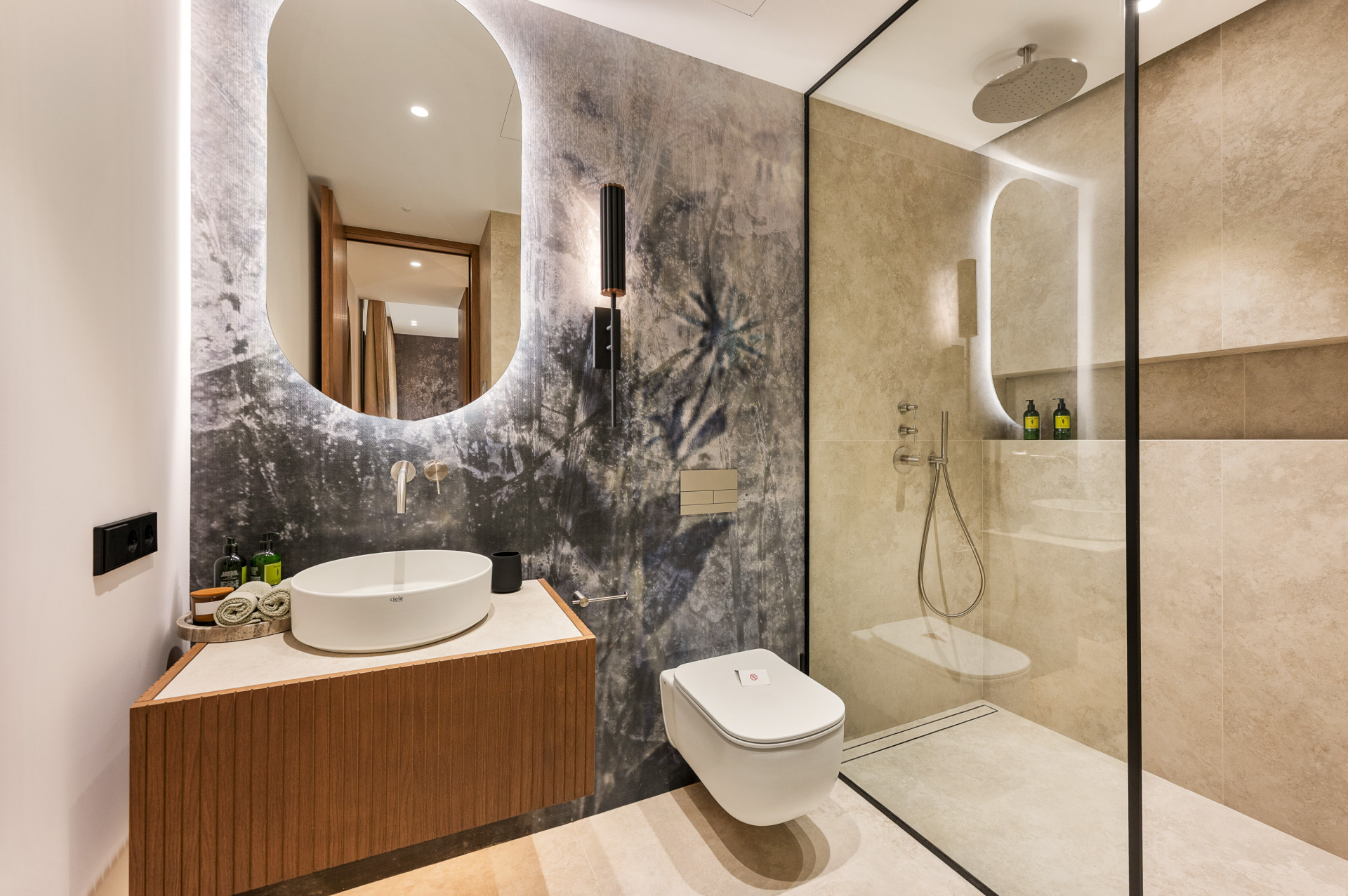  Image of Villa - 6 Bedrooms - 8 Bathrooms for sale in Malaga-Marbella-Spain, Image 37