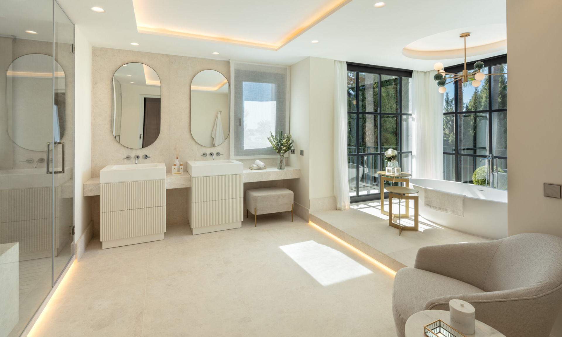  Image of Villa - 6 Bedrooms - 7 Bathrooms for sale in Malaga-Marbella-Spain, Image 27