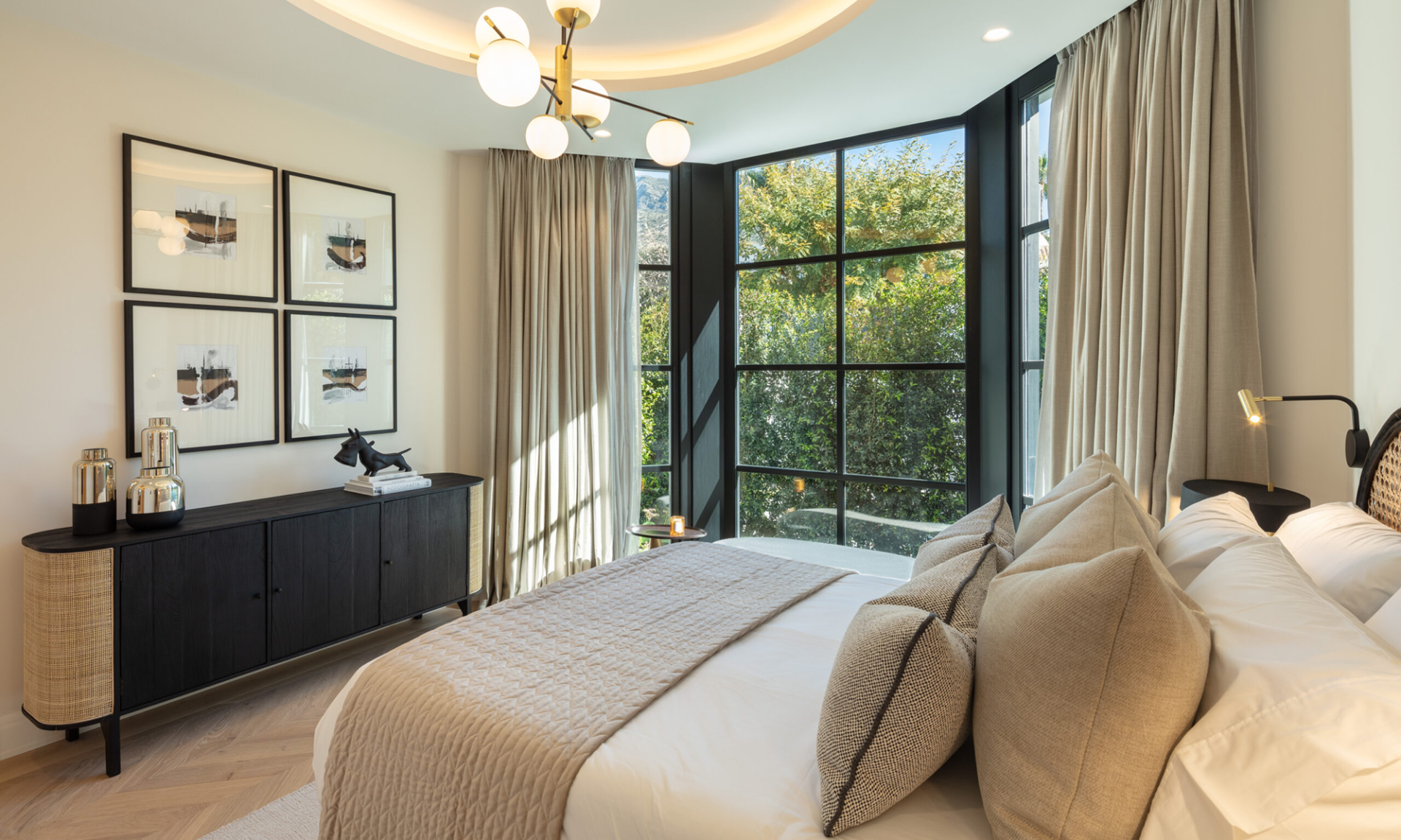  Image of Villa - 6 Bedrooms - 7 Bathrooms for sale in Malaga-Marbella-Spain, Image 11