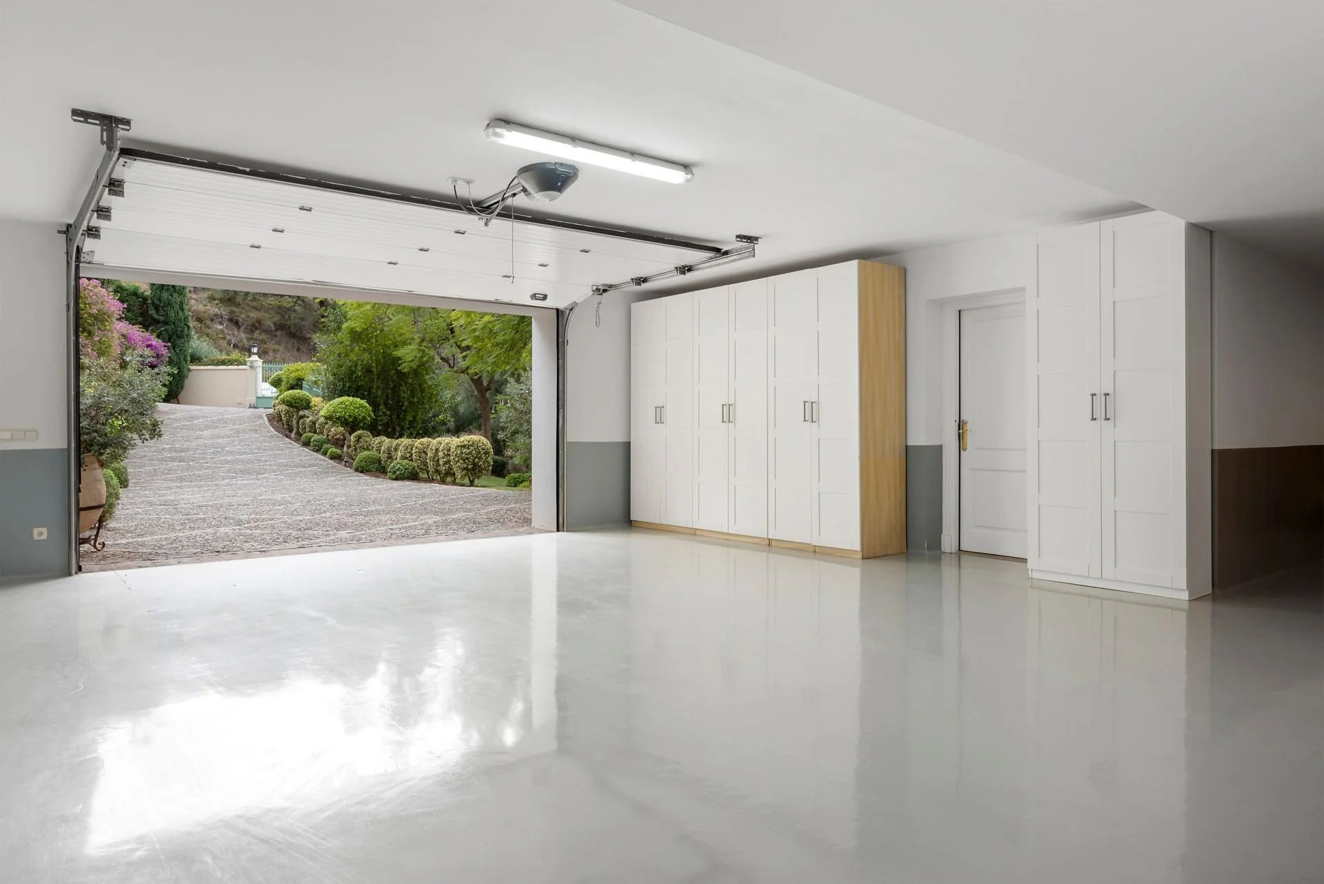  Image of Villa - 7 Bedrooms - 7 Bathrooms for sale in Malaga-Benahavis-Spain, Image 37