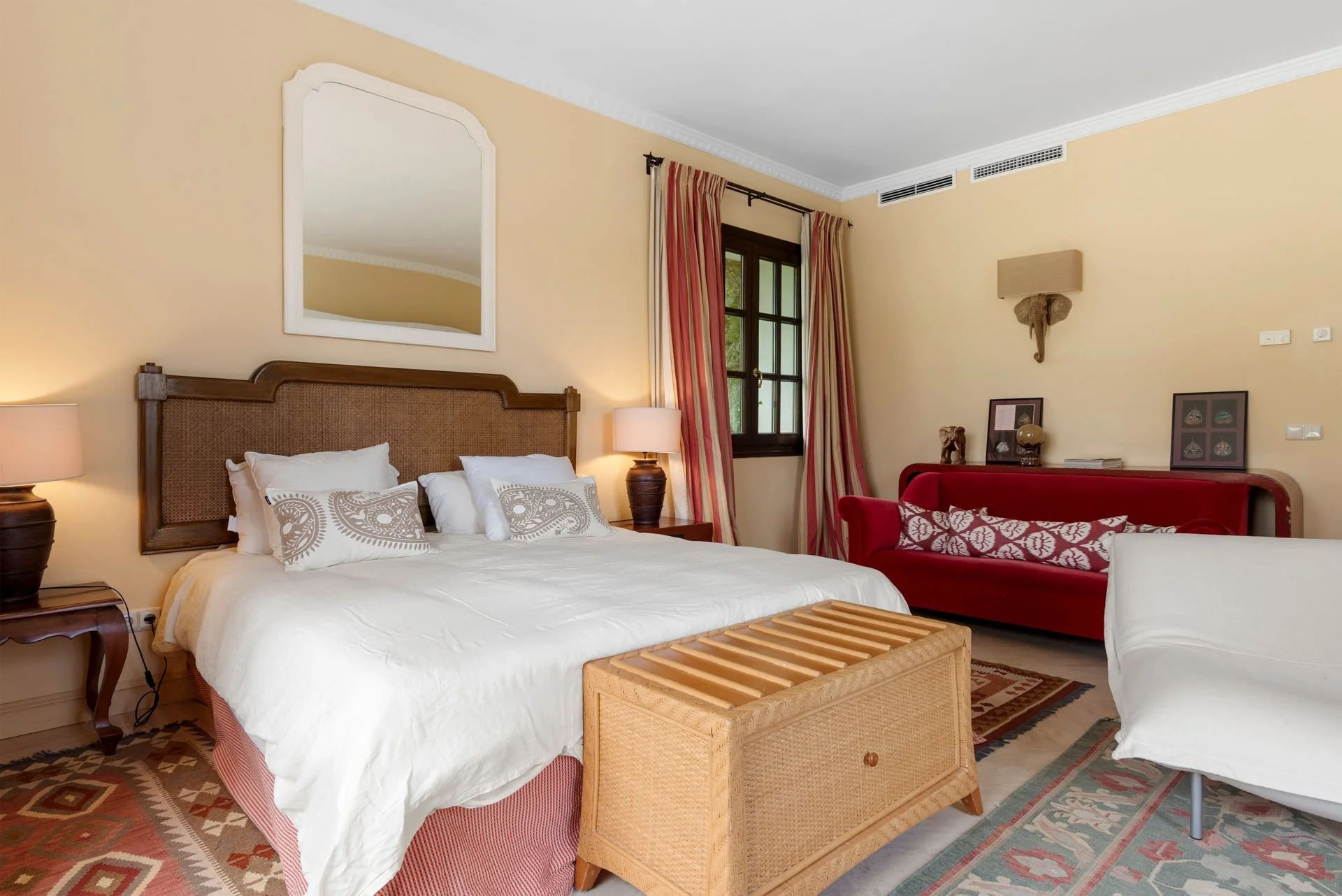  Image of Villa - 7 Bedrooms - 7 Bathrooms for sale in Malaga-Benahavis-Spain, Image 17