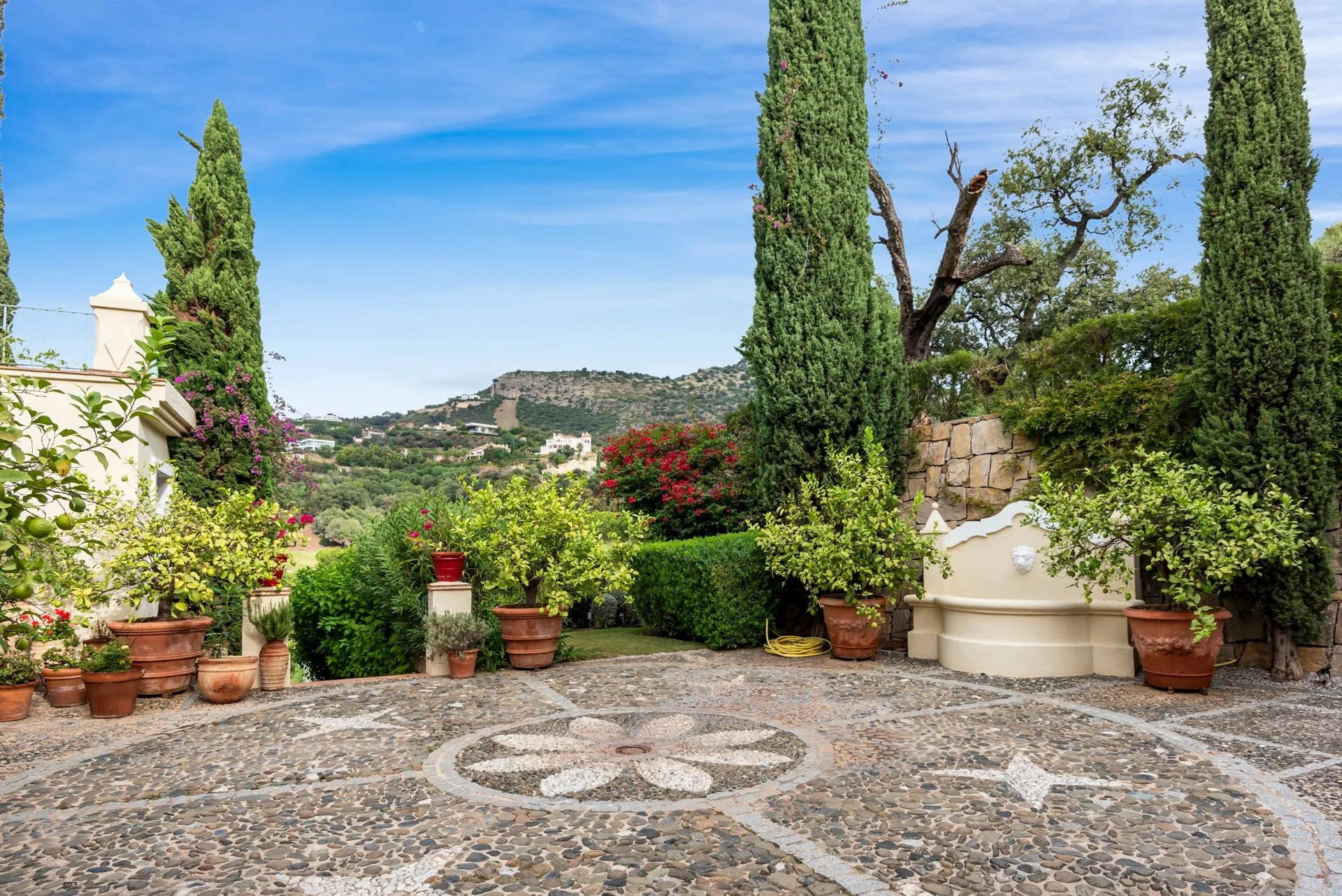  Image of Villa - 7 Bedrooms - 7 Bathrooms for sale in Malaga-Benahavis-Spain, Image 48