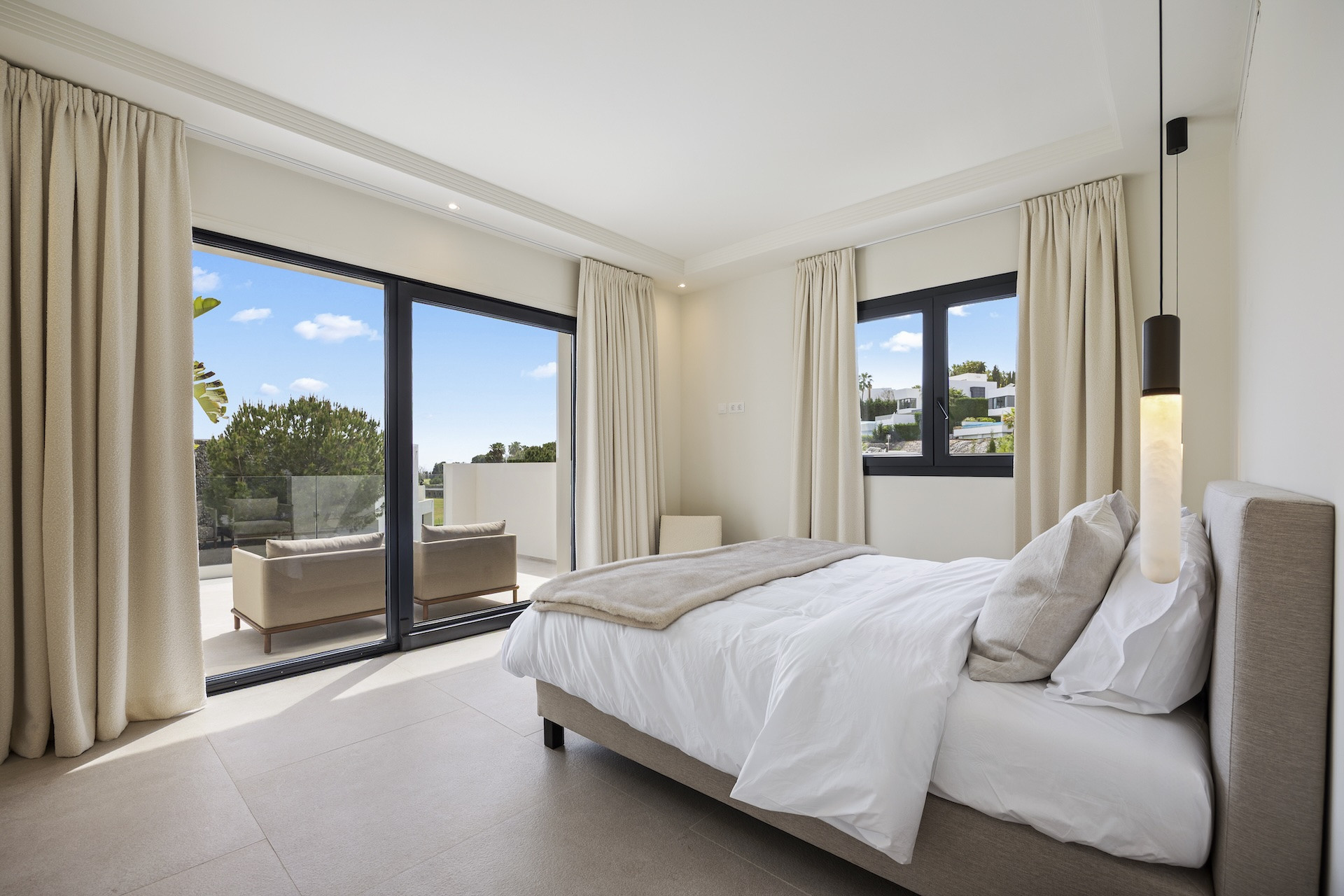  Image of Villa - 4 Bedrooms - 4 Bathrooms for sale in Malaga-Benahavis-Spain, Image 32
