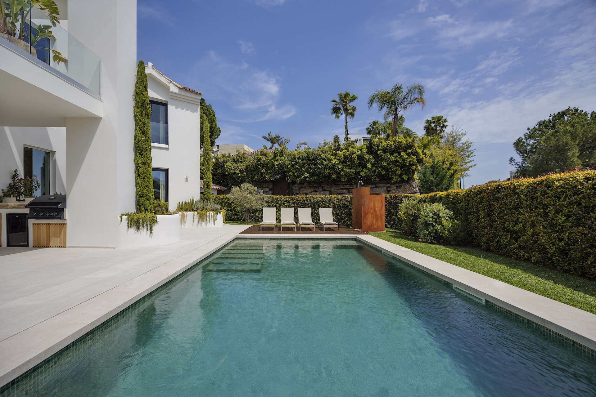  Image of Villa - 4 Bedrooms - 4 Bathrooms for sale in Malaga-Benahavis-Spain, Image 9