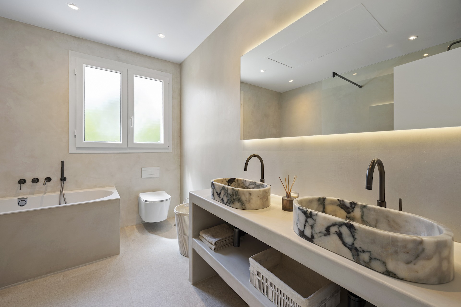  Image of Villa - 4 Bedrooms - 4 Bathrooms for sale in Malaga-Benahavis-Spain, Image 35