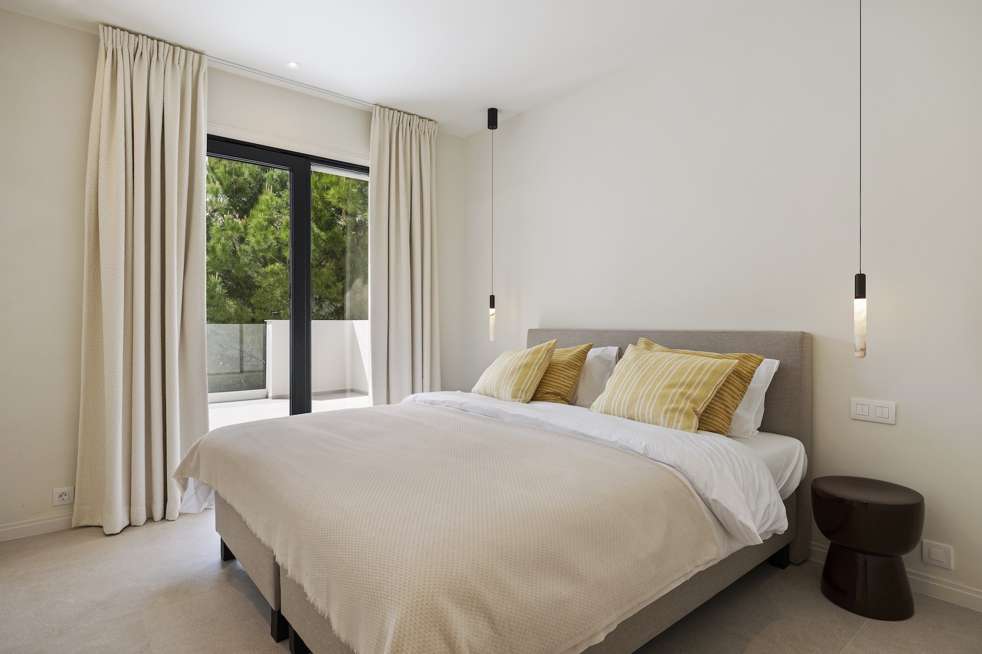  Image of Villa - 4 Bedrooms - 4 Bathrooms for sale in Malaga-Benahavis-Spain, Image 39