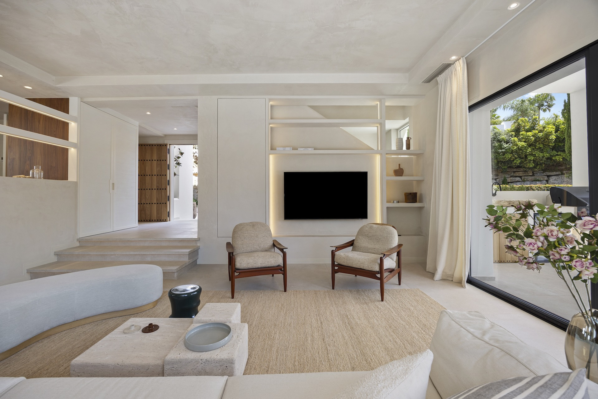  Image of Villa - 4 Bedrooms - 4 Bathrooms for sale in Malaga-Benahavis-Spain, Image 18