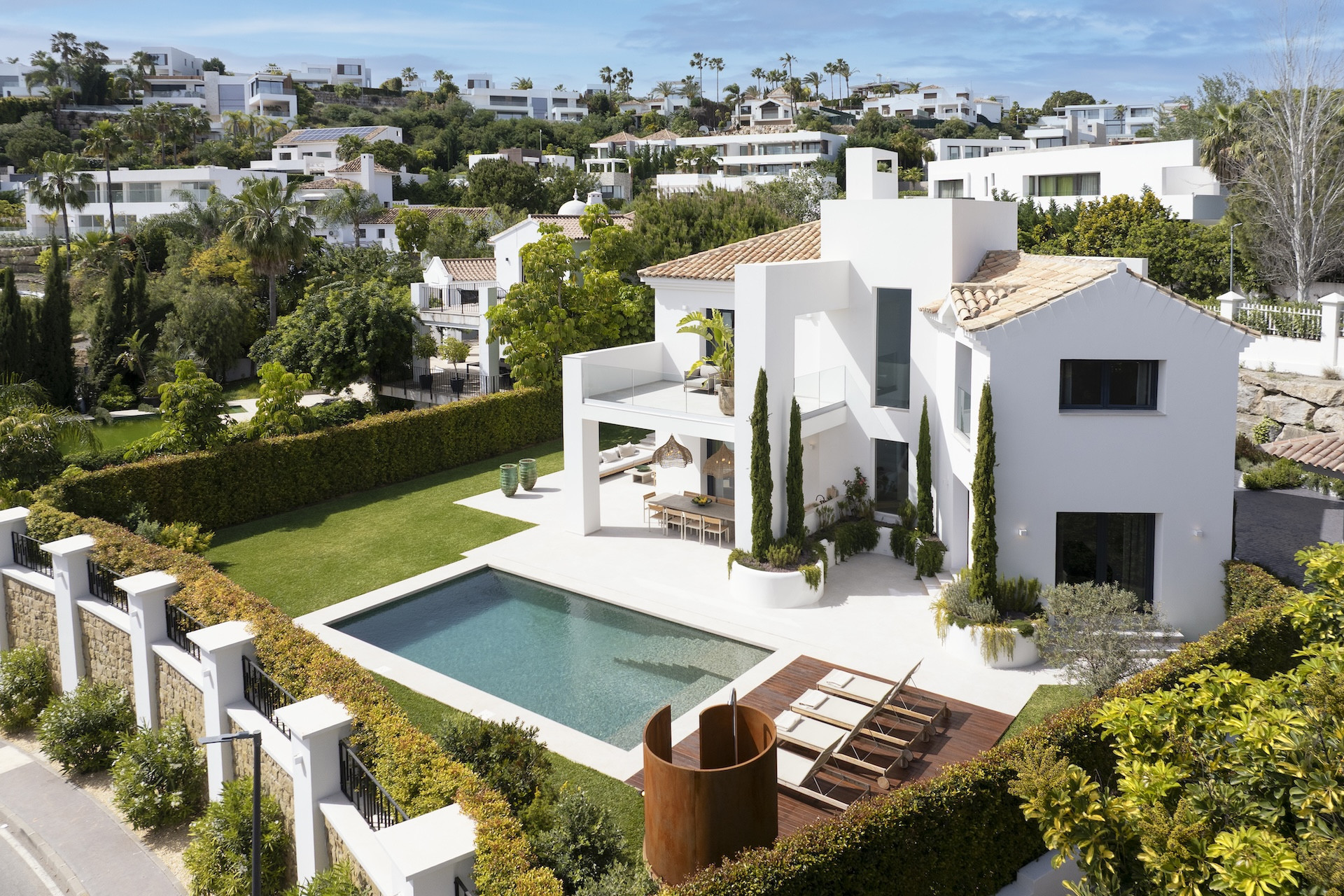 Image of Villa - 4 Bedrooms - 4 Bathrooms for Sale in Malaga-Benahavis-Spain, Image 3