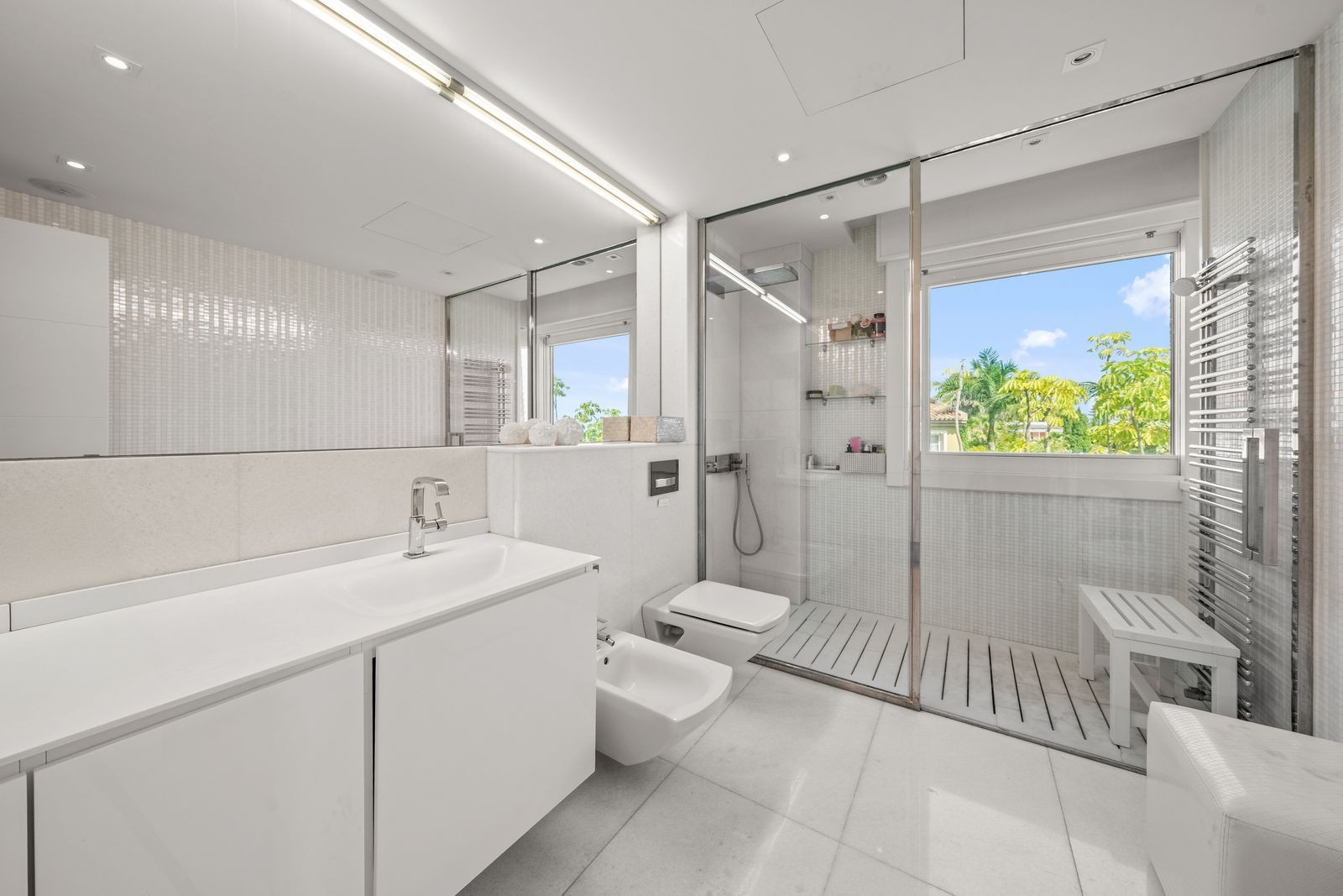  Image of Villa - 7 Bedrooms - 5 Bathrooms for sale in Malaga-Marbella-Spain, Image 21