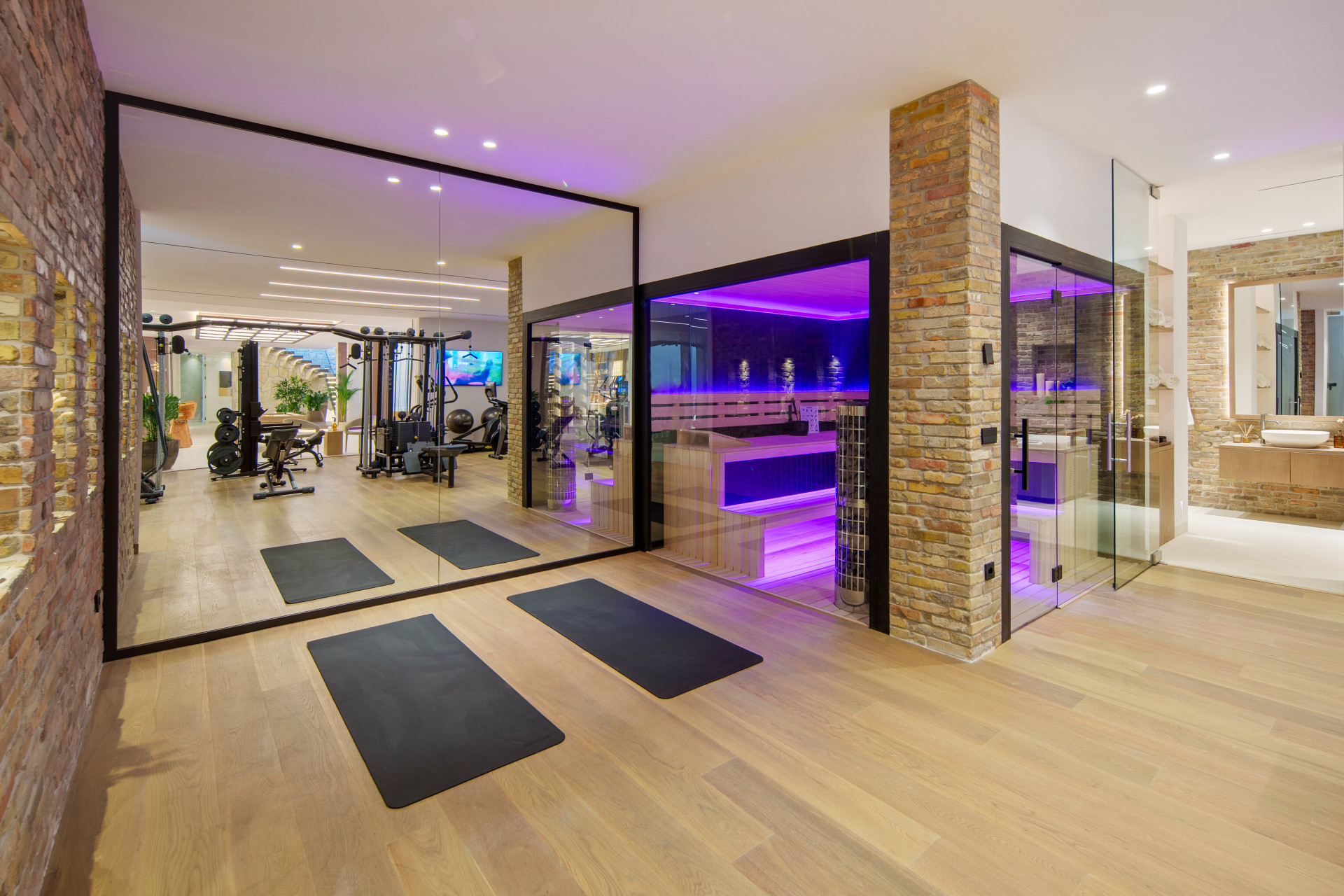  Image of Villa - 5 Bedrooms - 5 Bathrooms for sale in Malaga-Marbella-Spain, Image 35