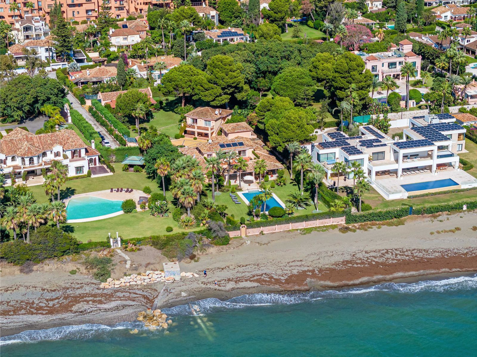  Image of Villa - 9 Bedrooms - 9 Bathrooms for sale in Malaga-Estepona-Spain, Image 54