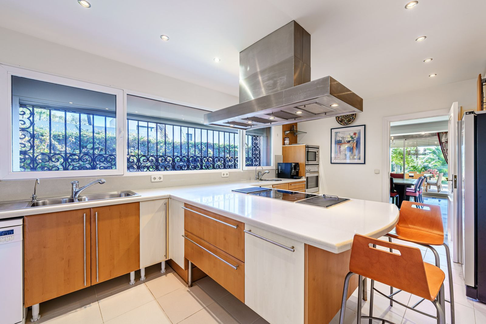 Image of Villa - 9 Bedrooms - 9 Bathrooms for Sale in Malaga-Estepona-Spain, Image 5