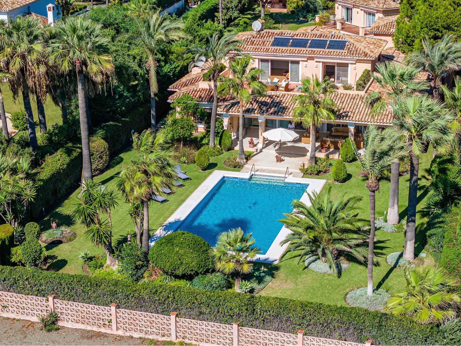 Image of Villa - 9 Bedrooms - 9 Bathrooms for Sale in Malaga-Estepona-Spain, Image 2