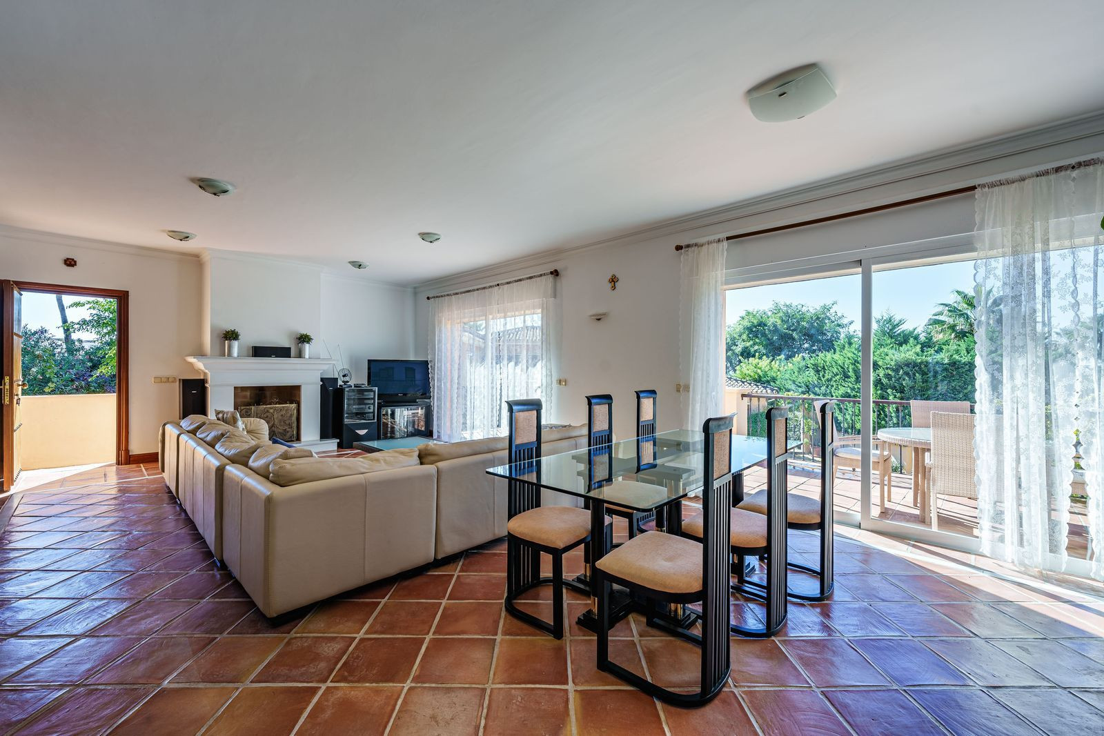  Image of Villa - 9 Bedrooms - 9 Bathrooms for sale in Malaga-Estepona-Spain, Image 27
