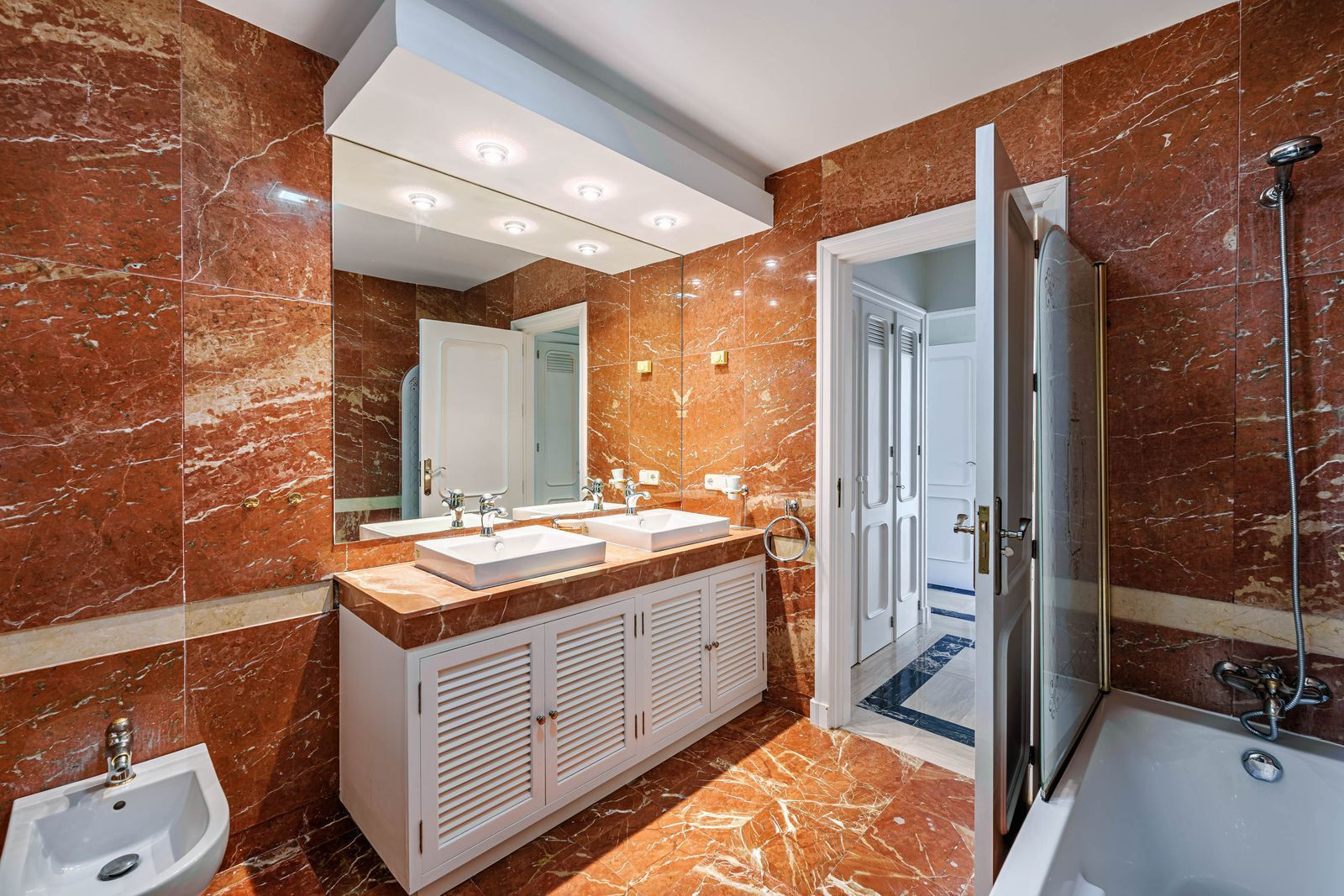  Image of Villa - 9 Bedrooms - 9 Bathrooms for sale in Malaga-Estepona-Spain, Image 9