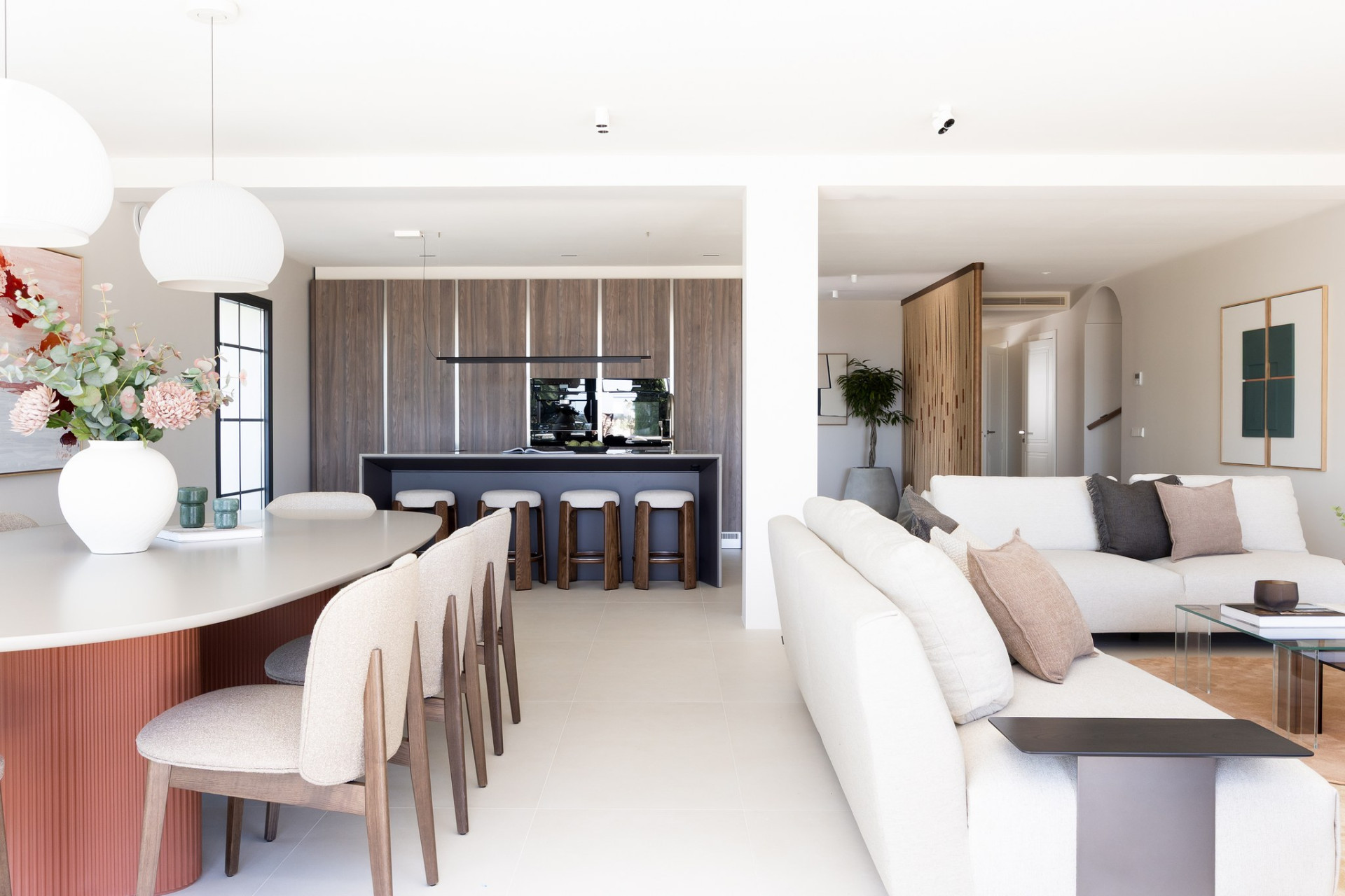  Image of Villa - 4 Bedrooms - 4 Bathrooms for sale in Malaga-Benahavis-Spain, Image 8