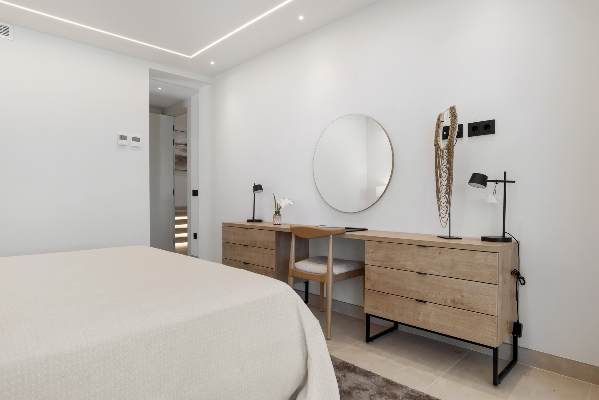  Image of Villa - 4 Bedrooms - 4 Bathrooms for sale in Malaga-San Pedro de Alcantara-Spain, Image 18