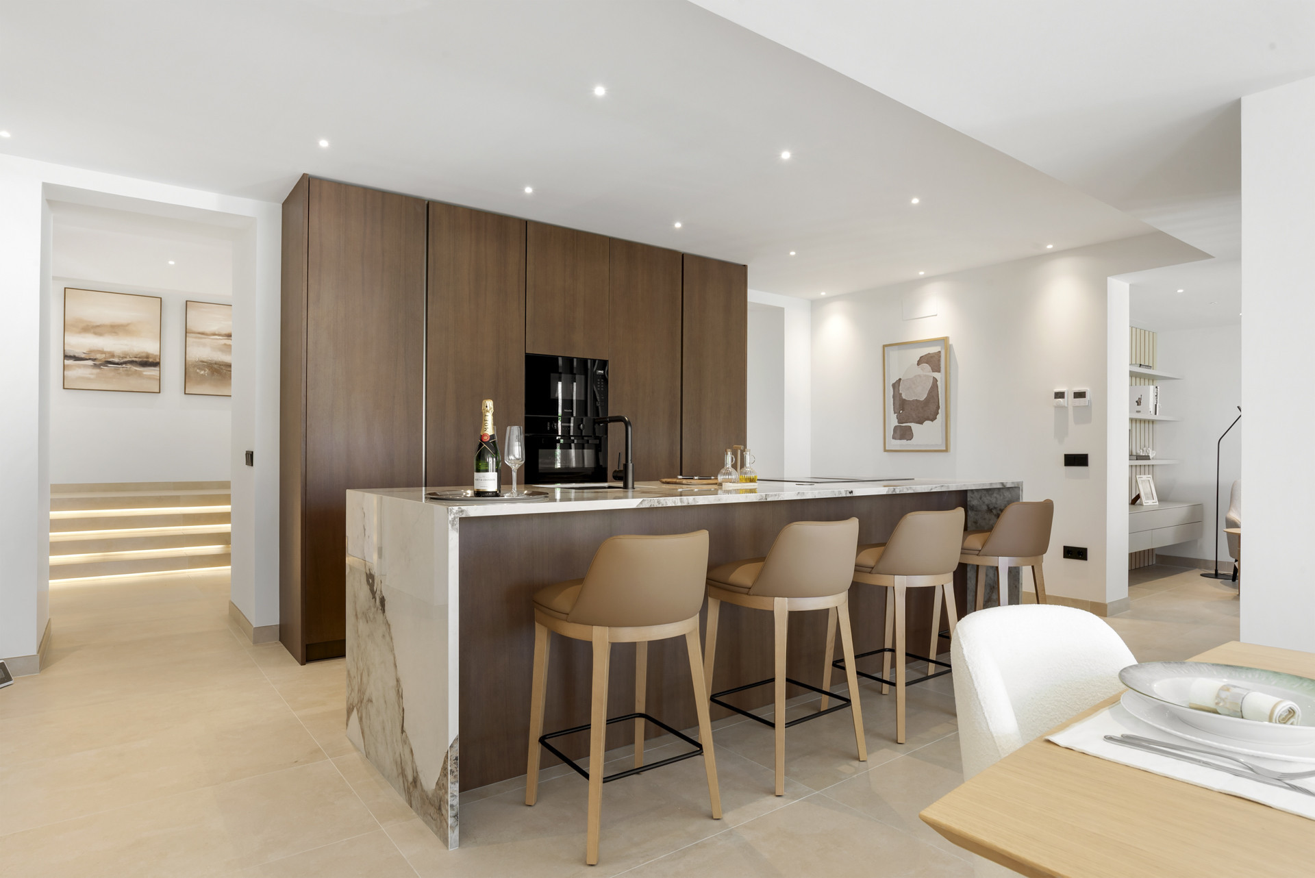  Image of Villa - 4 Bedrooms - 4 Bathrooms for sale in Malaga-San Pedro de Alcantara-Spain, Image 14