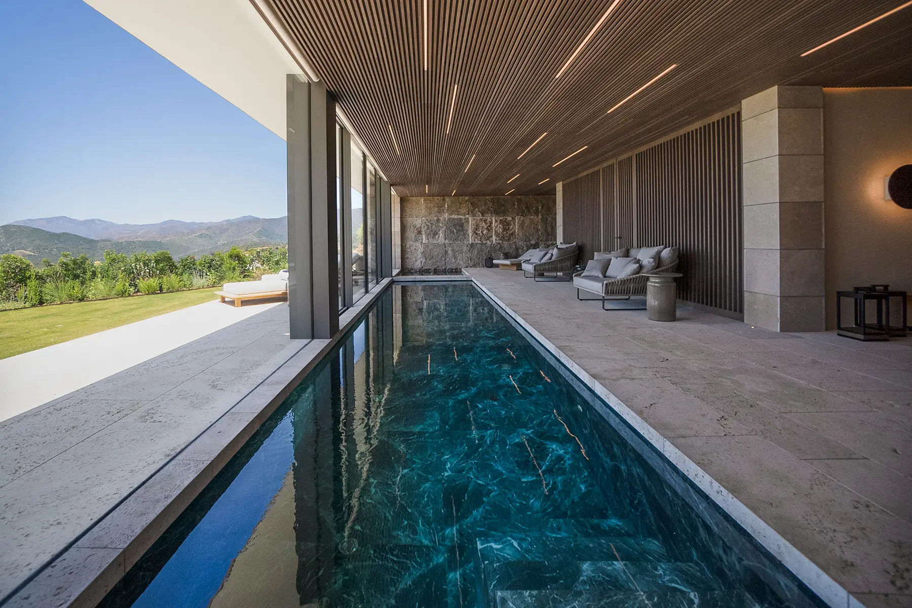  Image of Villa - 5 Bedrooms - 5 Bathrooms for sale in Malaga-Benahavis-Spain, Image 16