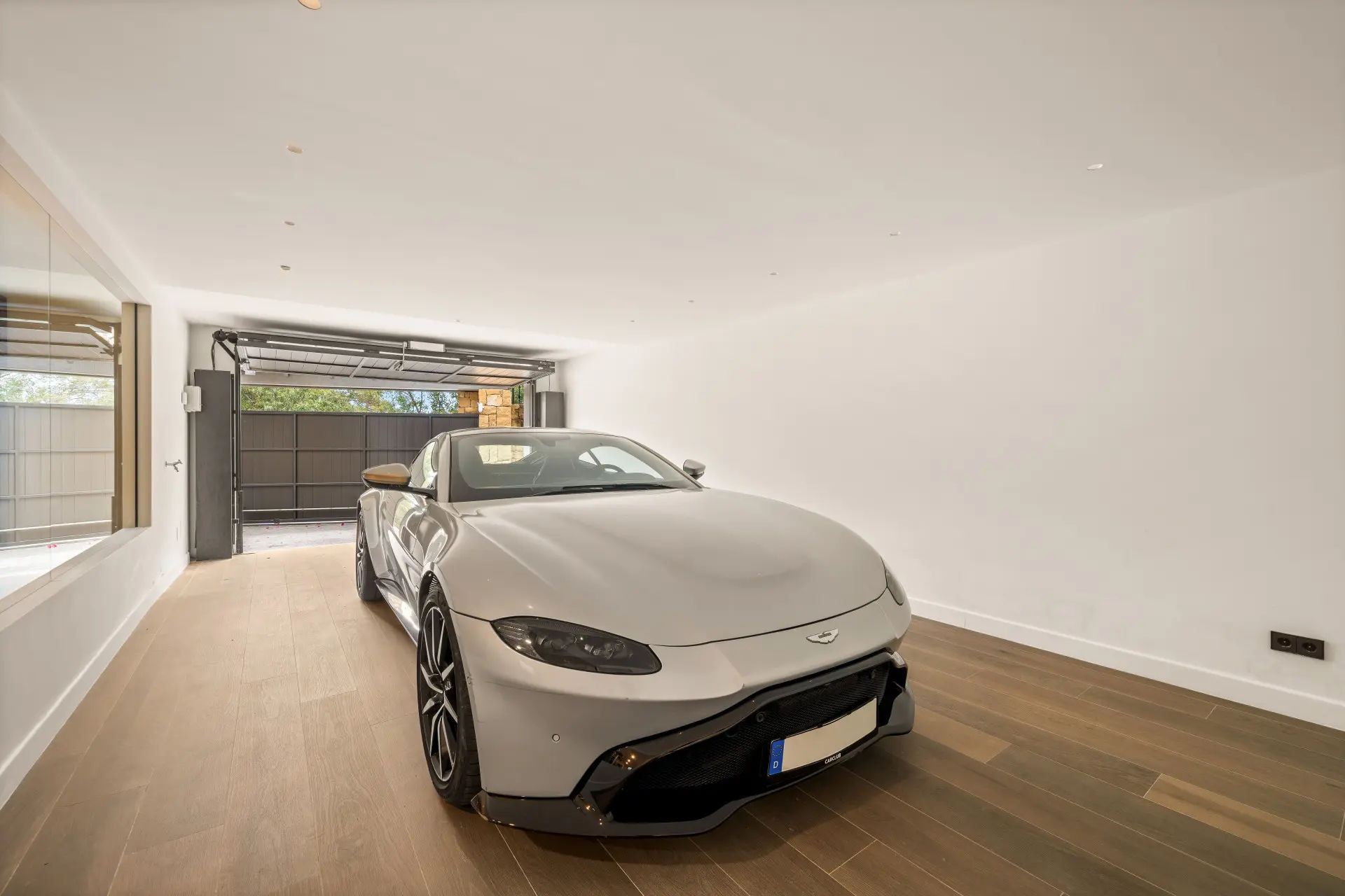  Image of Villa - 3 Bedrooms - 3 Bathrooms for sale in Malaga-Marbella-Spain, Image 31