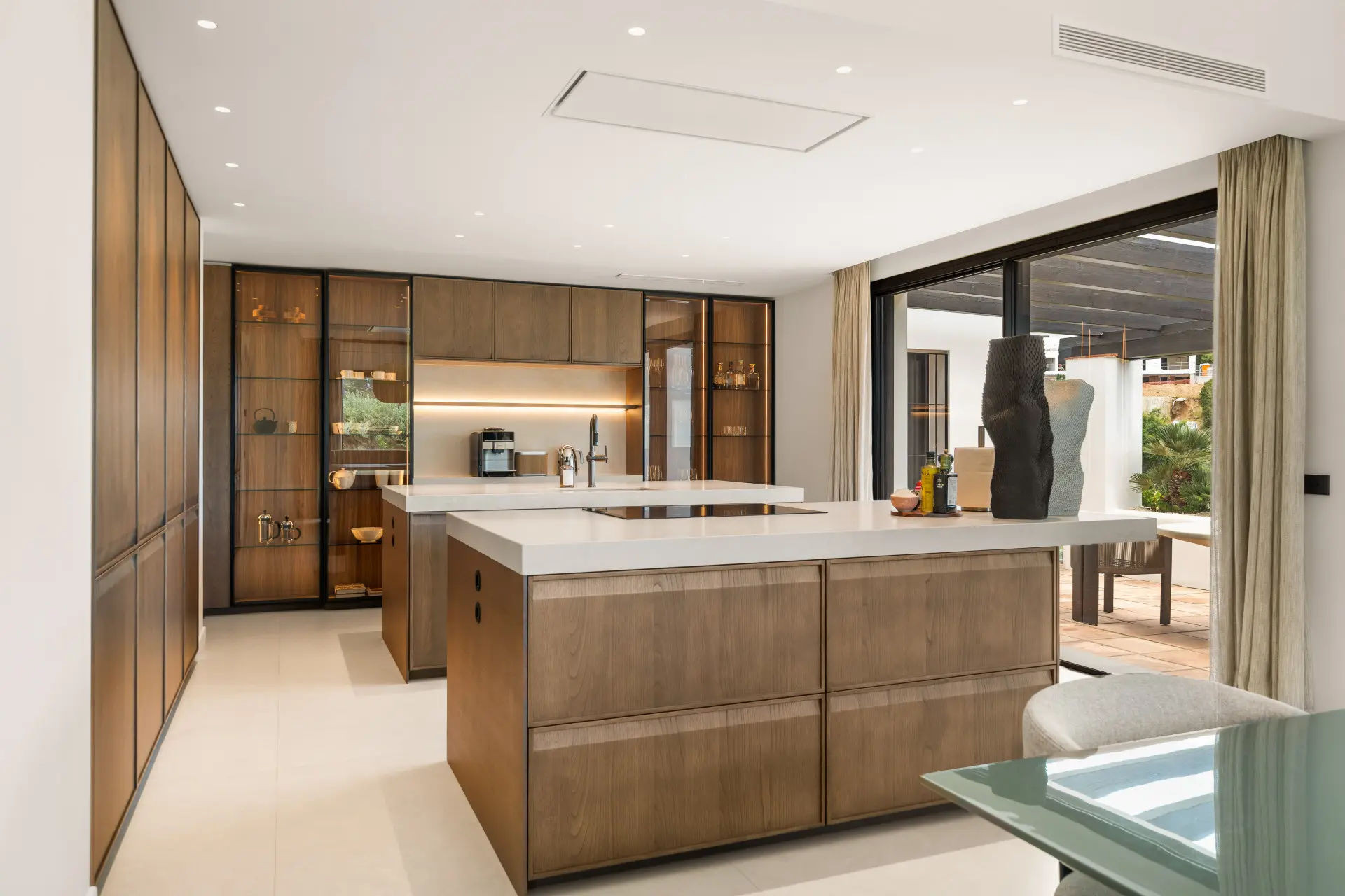 Image of Villa - 3 Bedrooms - 3 Bathrooms for Sale in Malaga-Marbella-Spain, Image 5