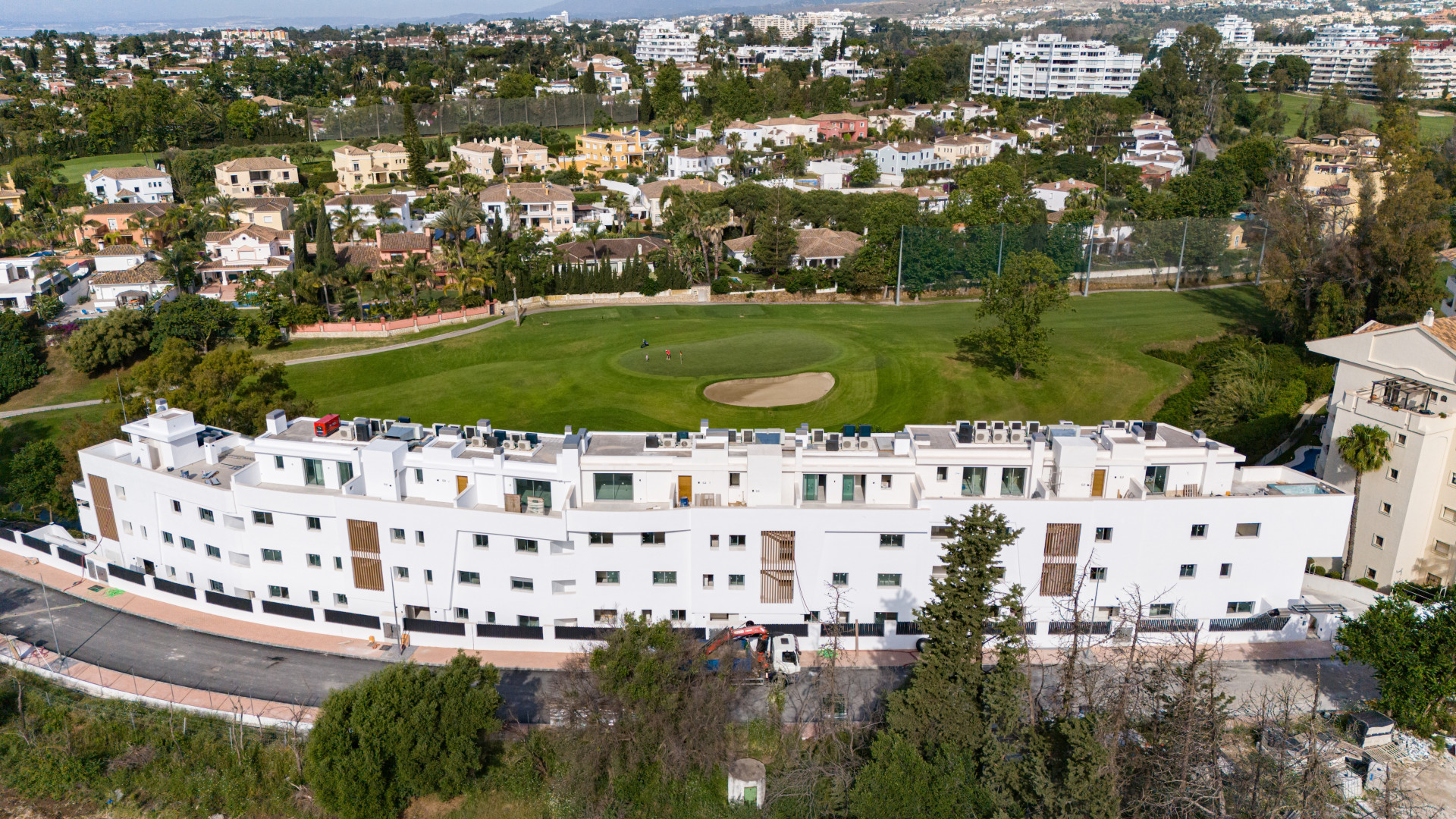  Image of Penthouse - 3 Bedrooms - 2 Bathrooms for sale in Malaga-San Pedro de Alcantara-Spain, Image 11